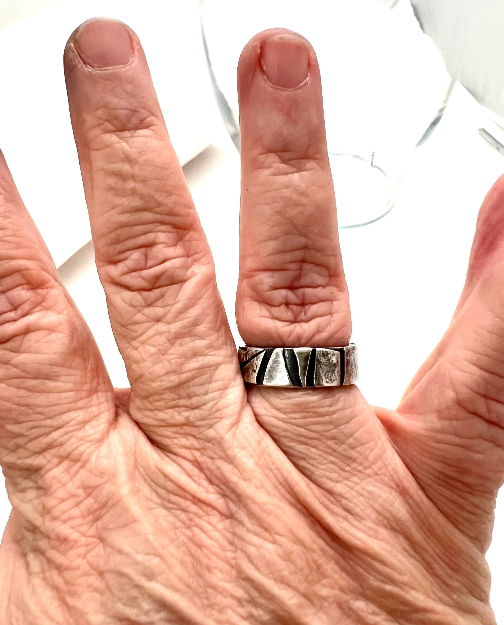 6F8CE977-A3C8-497B-B7B1-EC8837438844