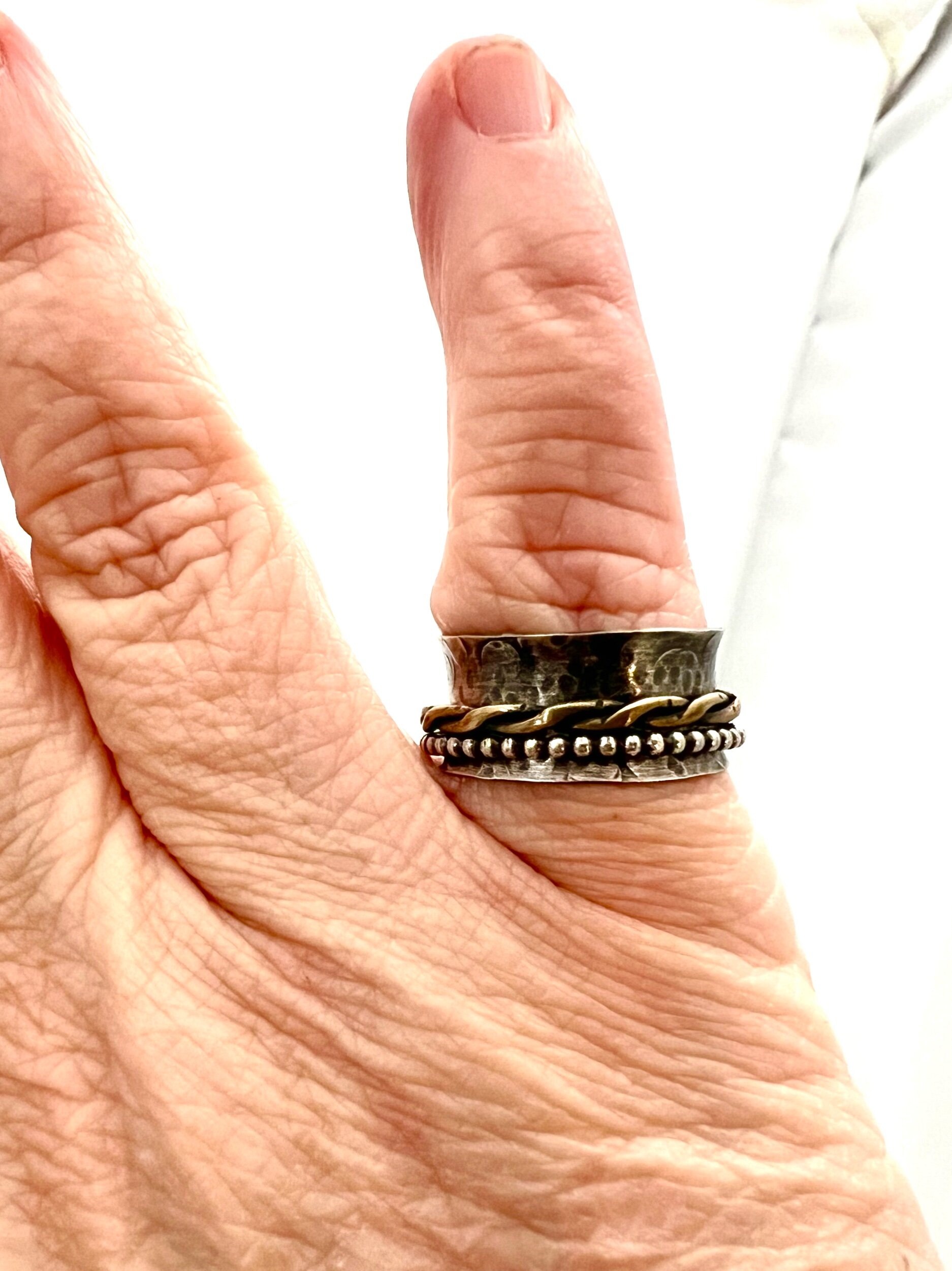 0F363E8B-5B0C-4F2C-A15C-7D11D2A583E5