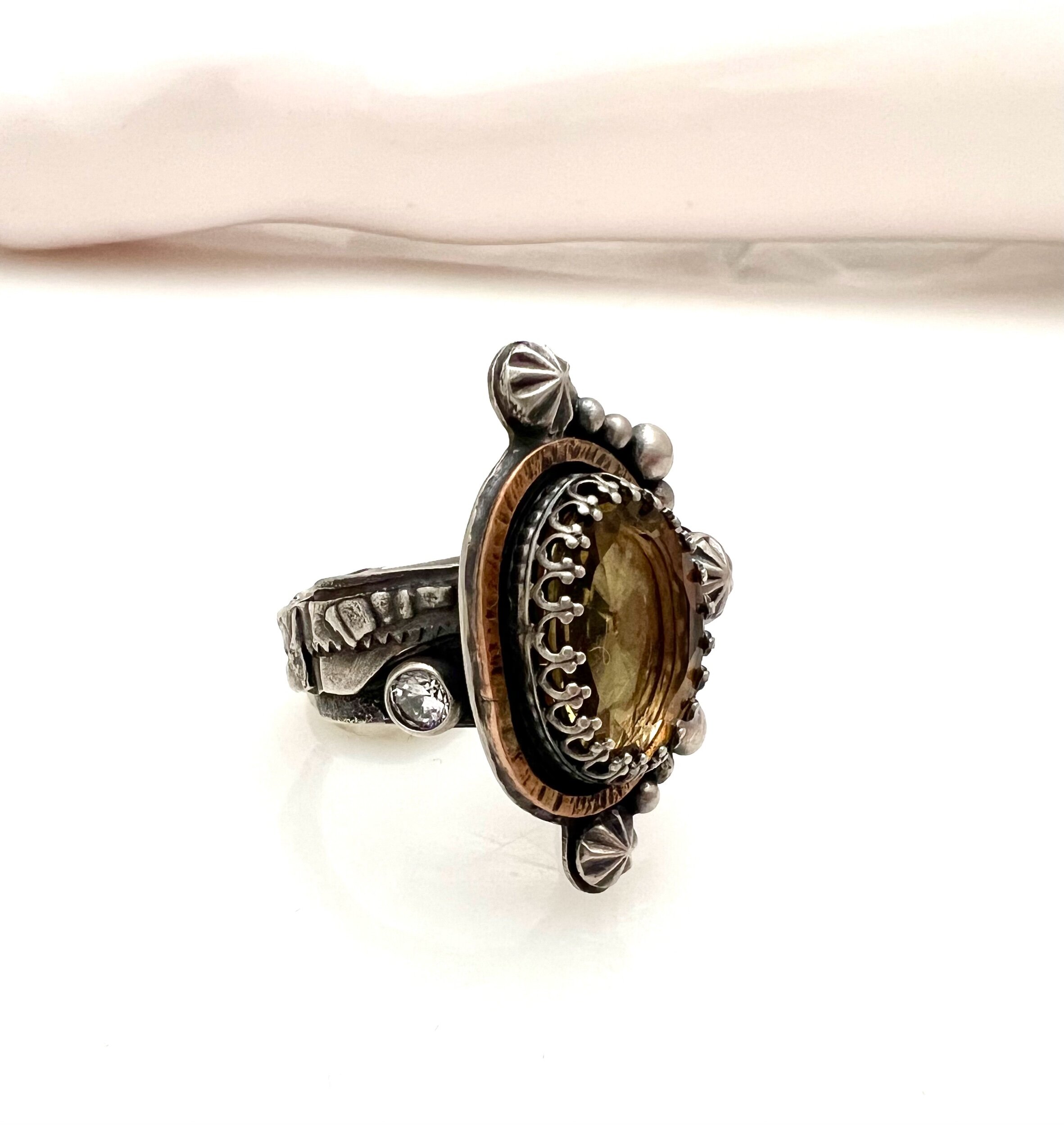 6B908E17-003E-4103-8798-E643E4BAA721