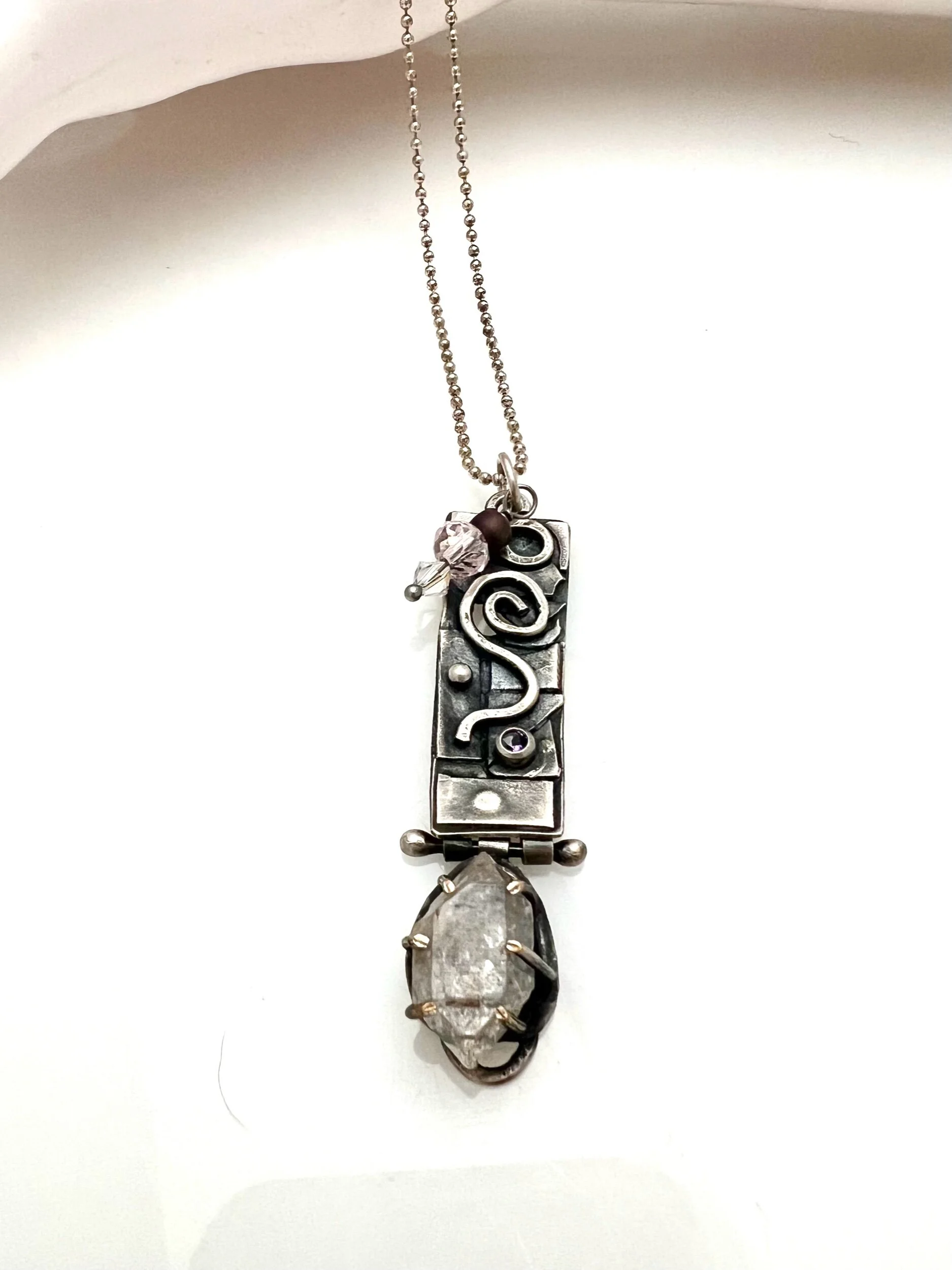 917468A8-26A5-4FF3-8F1A-ED9C595EED8E