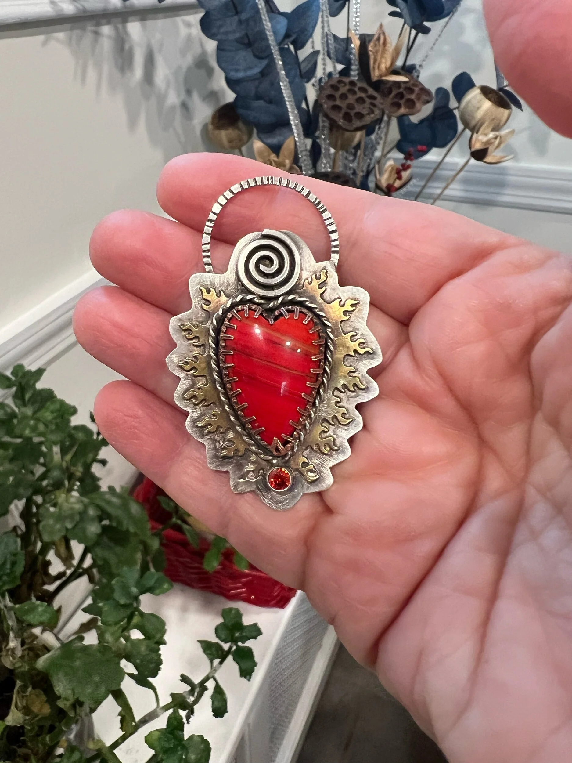 01705F62-4730-45FF-8E3E-B044870438D9