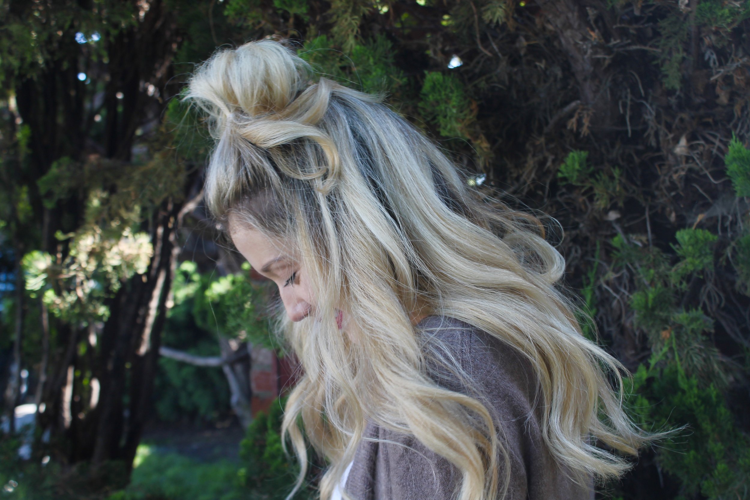 Messy Bun Half Up Hairstyle | Kaci Nicole