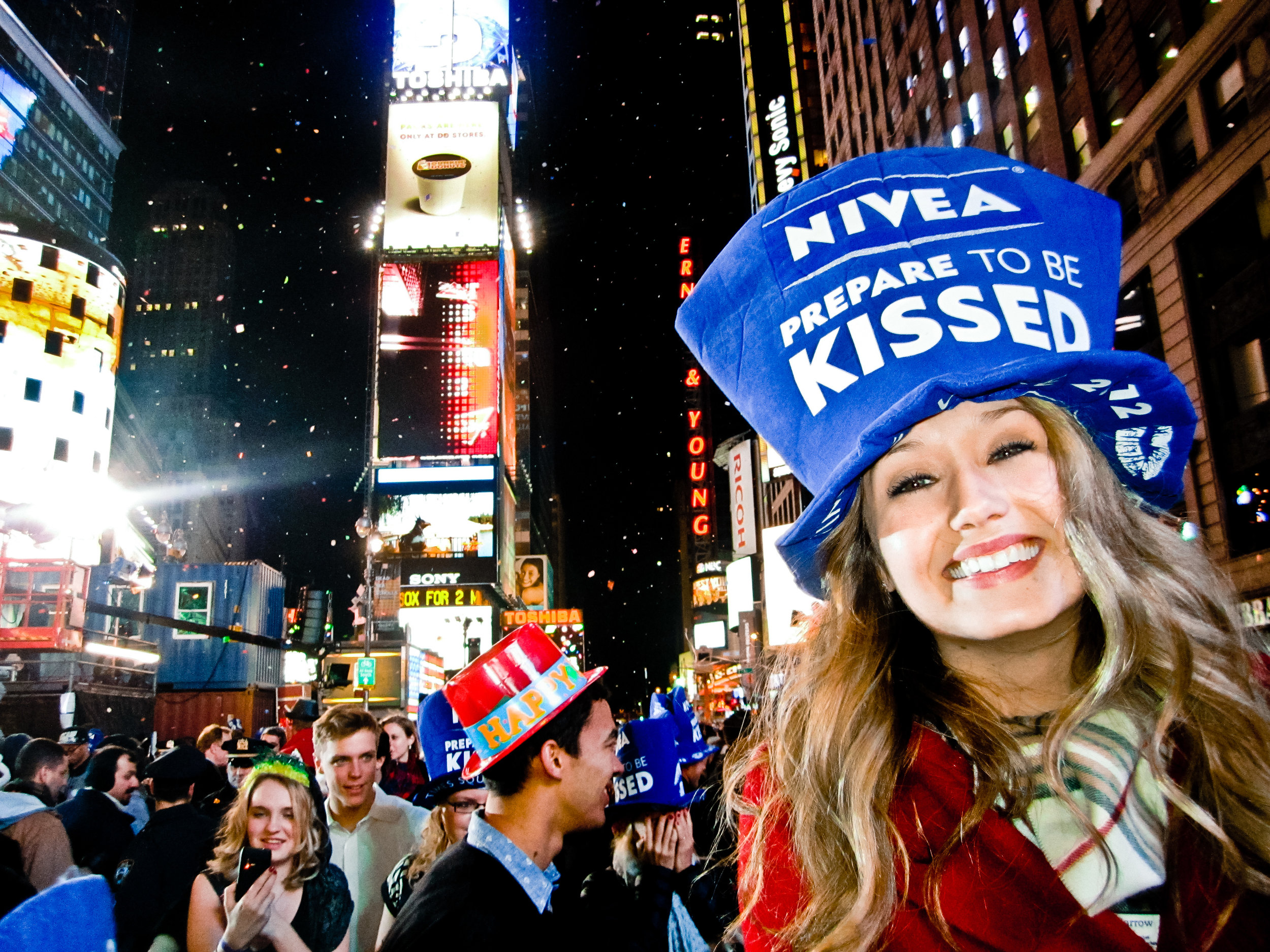 Kaci Nicole - NYE in NYC - Times Square Ball Drop