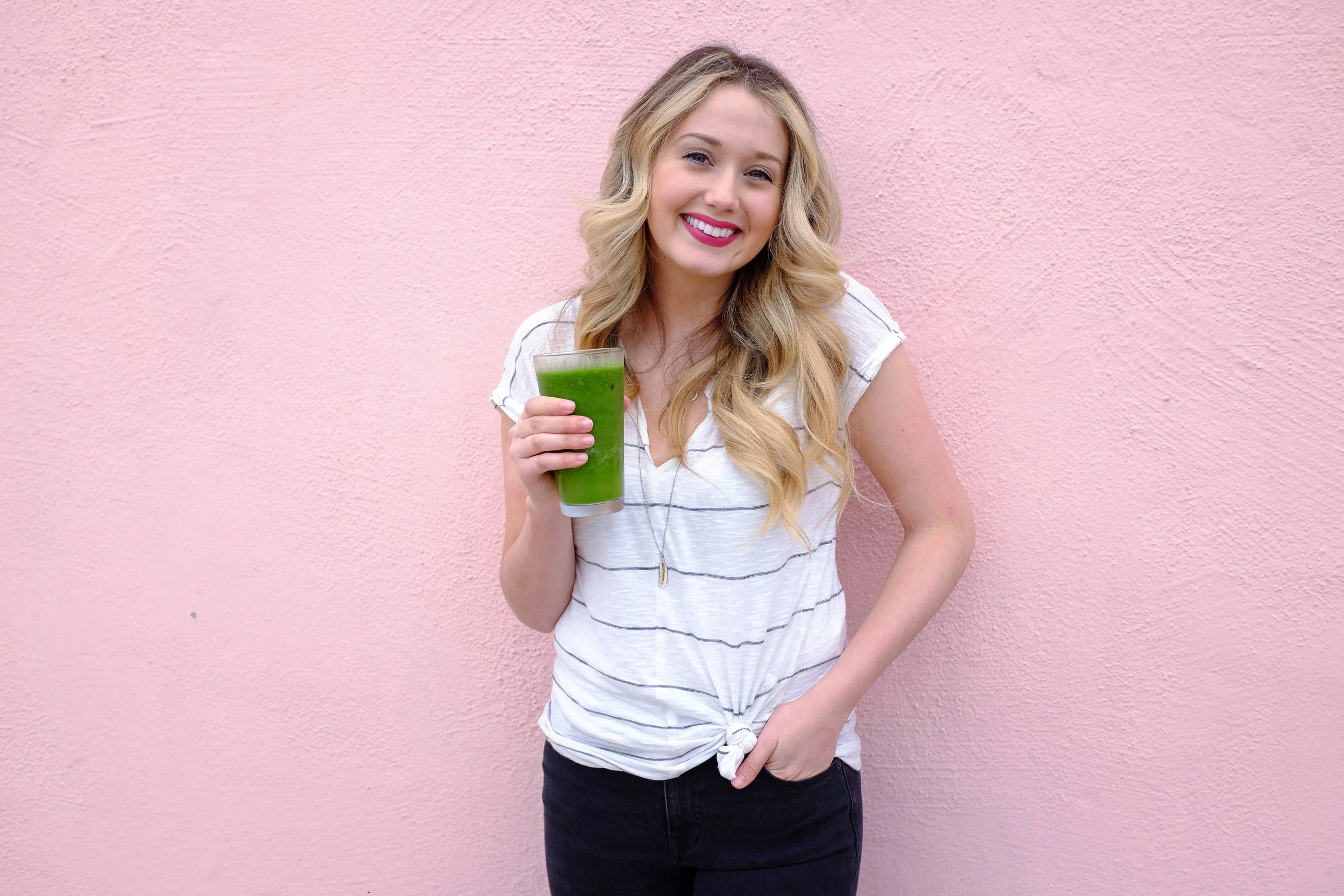 Kaci Nicole - What I Eat In A Day