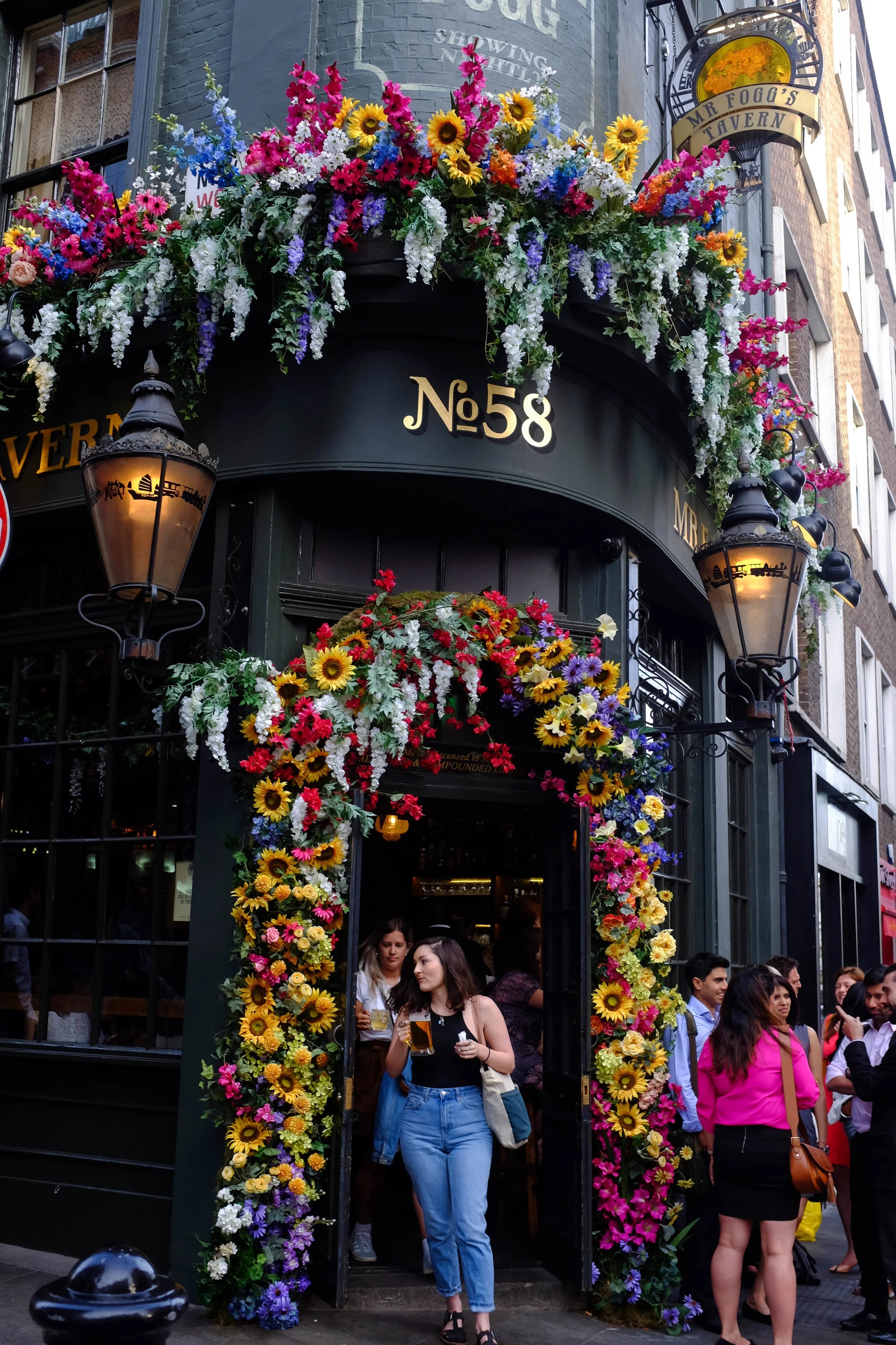 Kaci Nicole - 4 Day London Itinerary