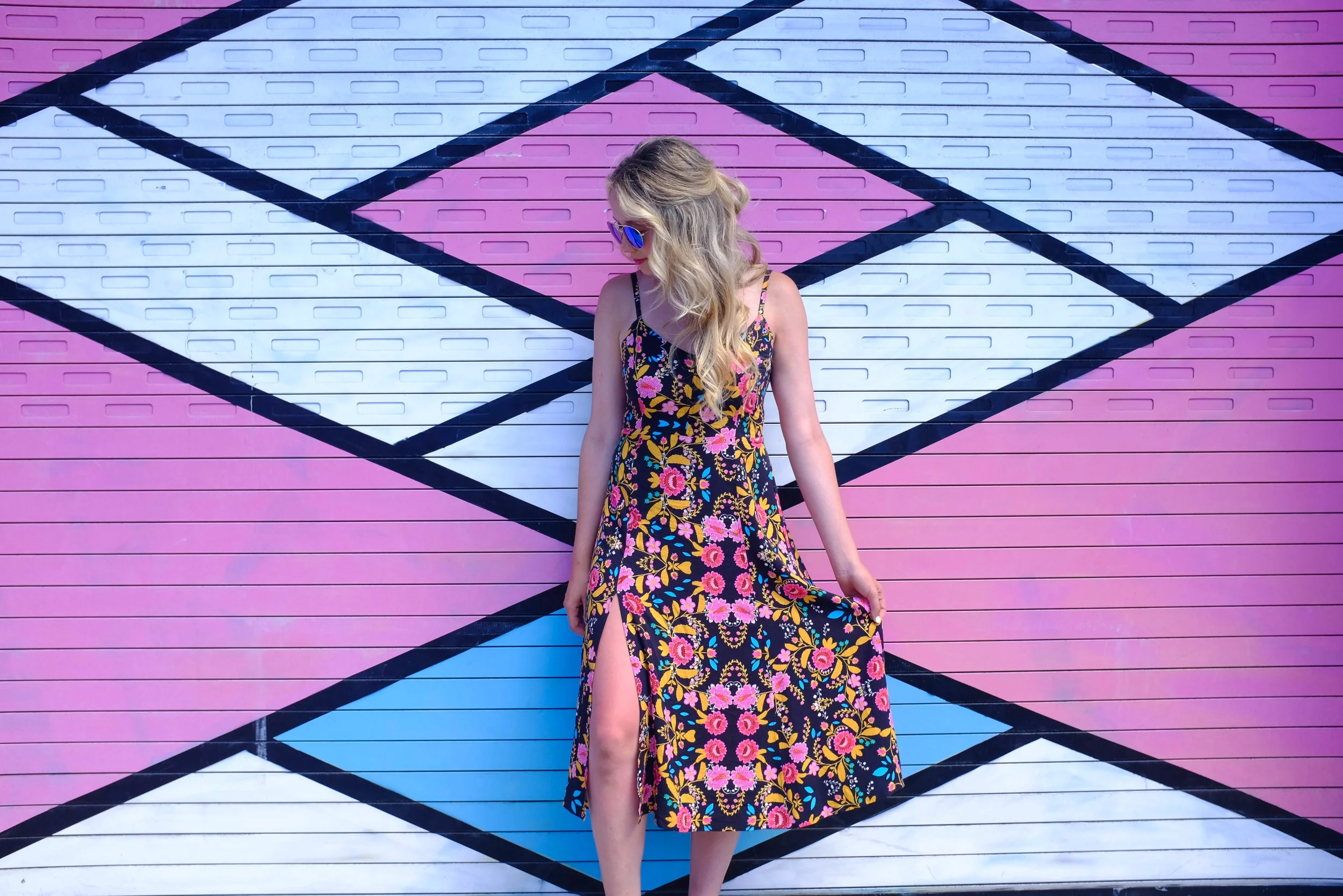 Kakaako Street Murals - 13 Things To Do On Oahu | Kaci Nicole