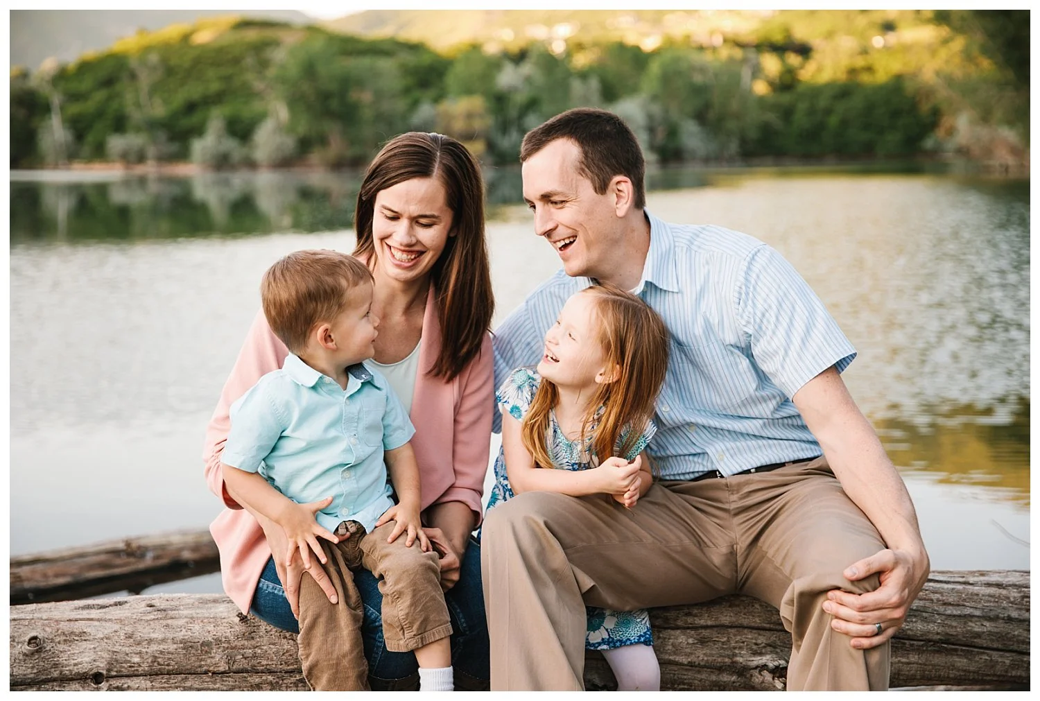 Northern Utah Family Photographer - Beautiful meadow and lake family sesison in Layton Utah