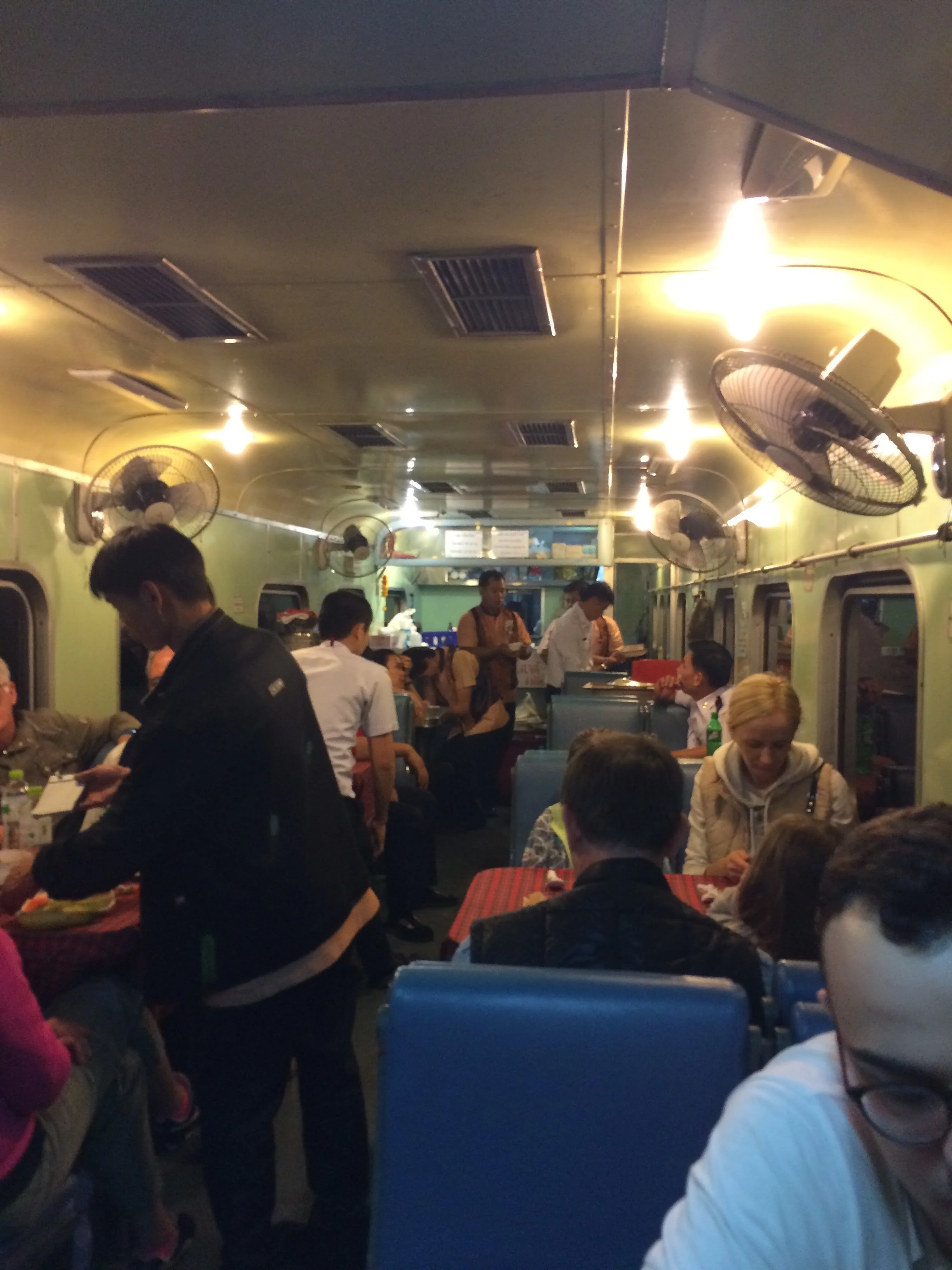 Bangkok to Chiang Mai - the night train