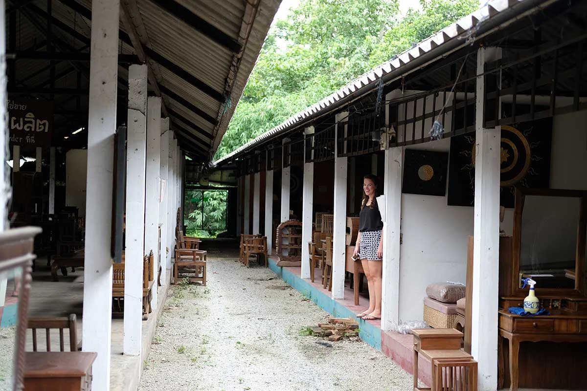  Road-side furniture farm 