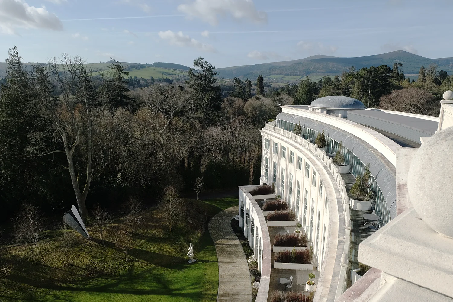  Our room spanned the whole top floor, with use of an exclusive roof deck 