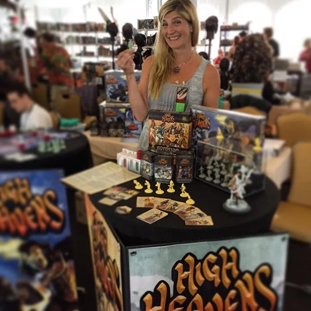 Jennifer setting up the booth at Templecon 2016.