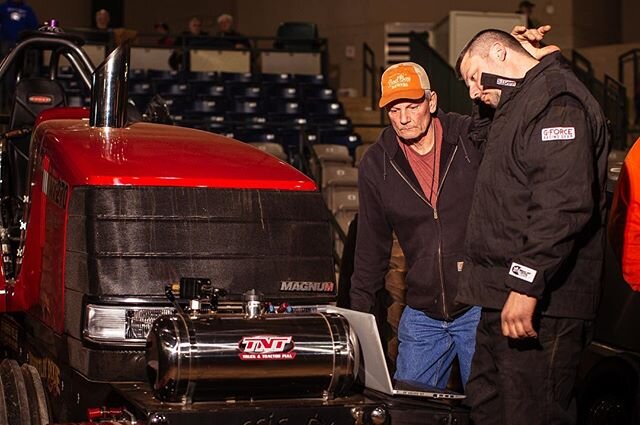 Great weekend  with #southernmotorsports at the southern invitational indoor truck and tractor pull. Thank you to @mrs._dhm for another great event.  #dieseltrucks #diesellife #diesel #truckpulls #tractorpulling #tractor #documentaryphotography #come