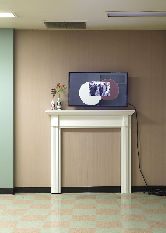 Muscle Milk Pour Three, 2015, HD video, 4:30 and Mantel 1 (9800), 2015, MDF, wood, paint, objects, 55" x 52" x 7“, installation view "9800", Los Angeles