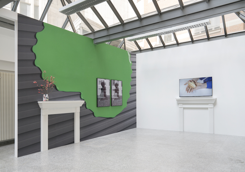 Installation view Sundries, 2017, Filiale, Frankfurt