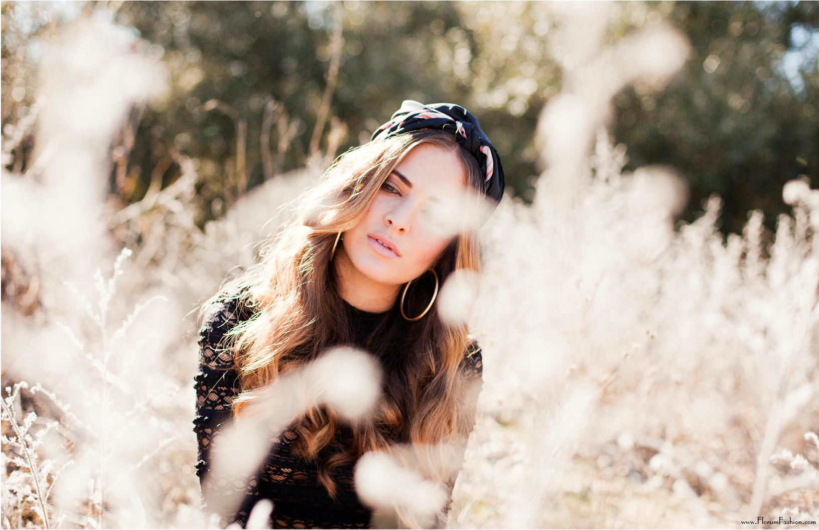 Make Me Fade - Webitorial - Florum Fashion Magazine - Laura Galey - Celia Garcia - Lorena del Campo - Vintage Boho Fashion