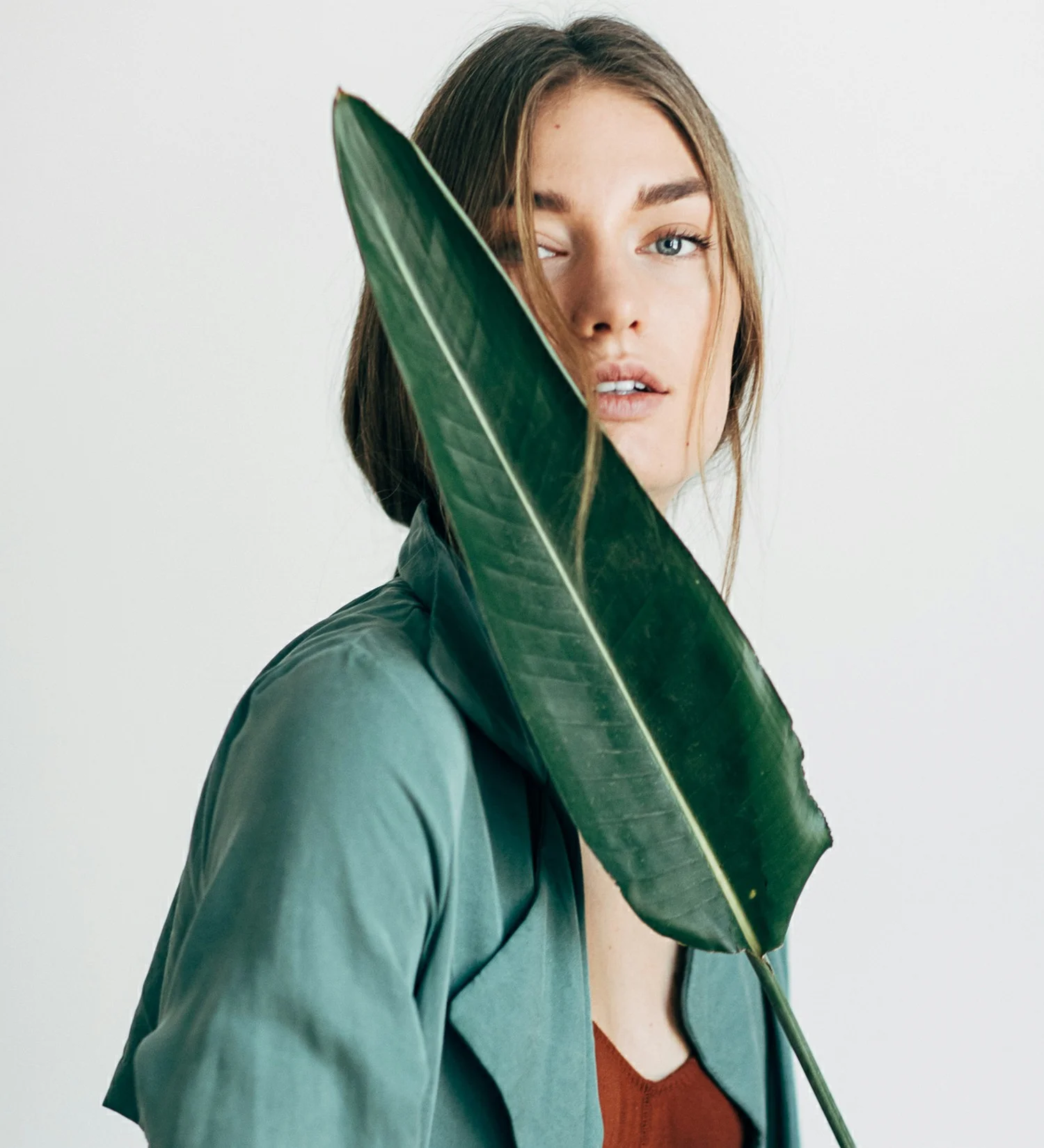 Local Movement -Alexa Miller - Chandra Fox - These Native Goods - Masha Bacer - Uno Models Madrid - Florum Fashion Magazine - Thumbnail.jpg