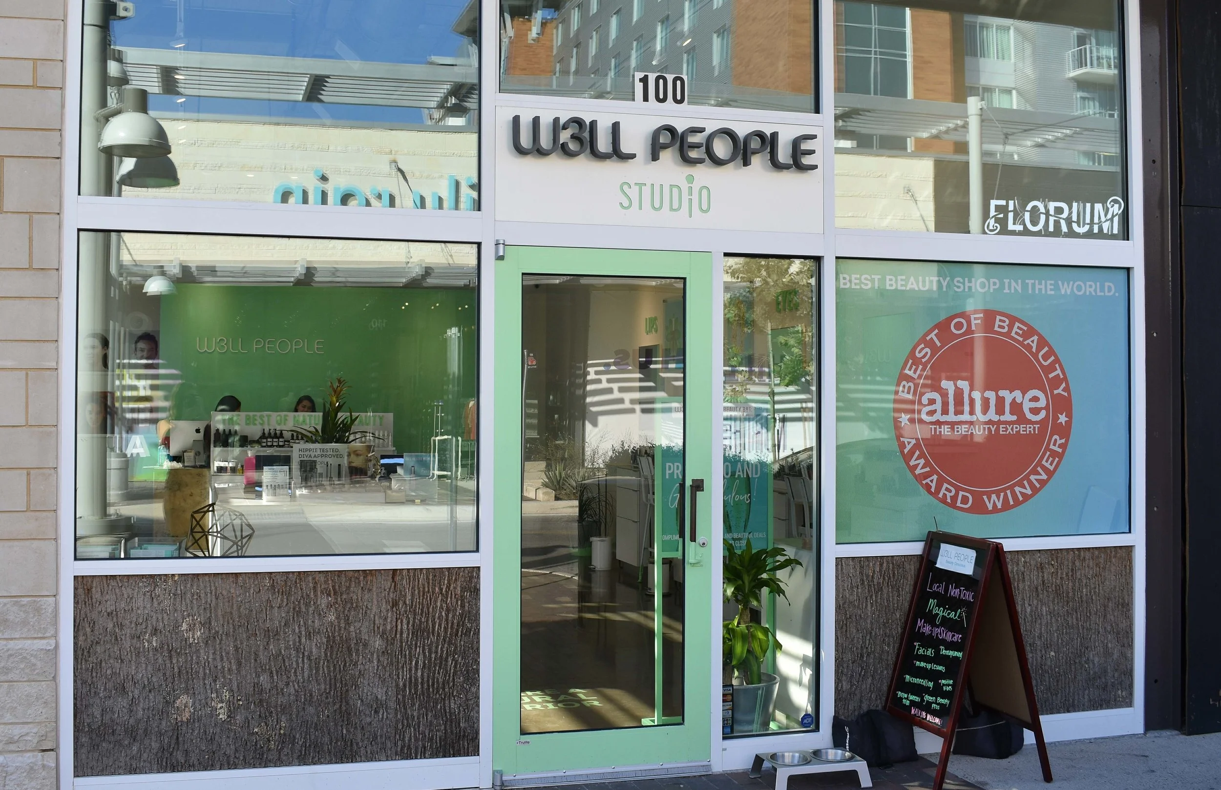 The Domain Austin Texas - Made In USA Shopping Guide - Florum Fashion Magazine - Noelle Lynne - Ethical Organic Natural Clothing Makeup Homegoods - Ethically Produced - Eco Friendly Stores W3LL People Makeup Skincare