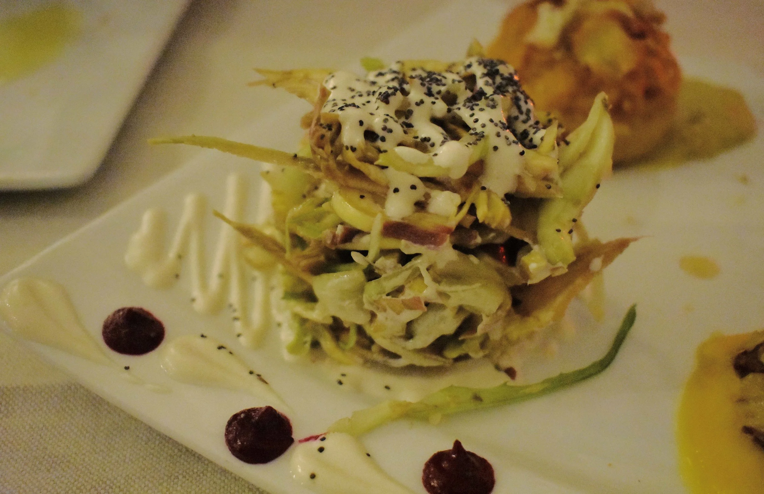 Eating with a friend at La Raccolta, meant that we had the option to choose the 'The Collection.' This dinner option is meant for two people and costs €45 for 6 tastings from the seasonal dinner menu, you can choose to eat according to the chef's fantasy (or choose two starters of your own, followed by two prima choices and ended with two second course choices of you desire).