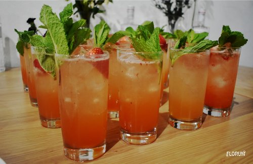 The strawberry basil gin drinks that paired with the first course were seriously heavenly to taste and oh so perfect for Miami.