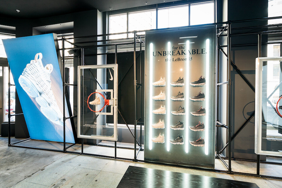 nike-lebron-james-the-15-pop-up-16-960x640.jpg