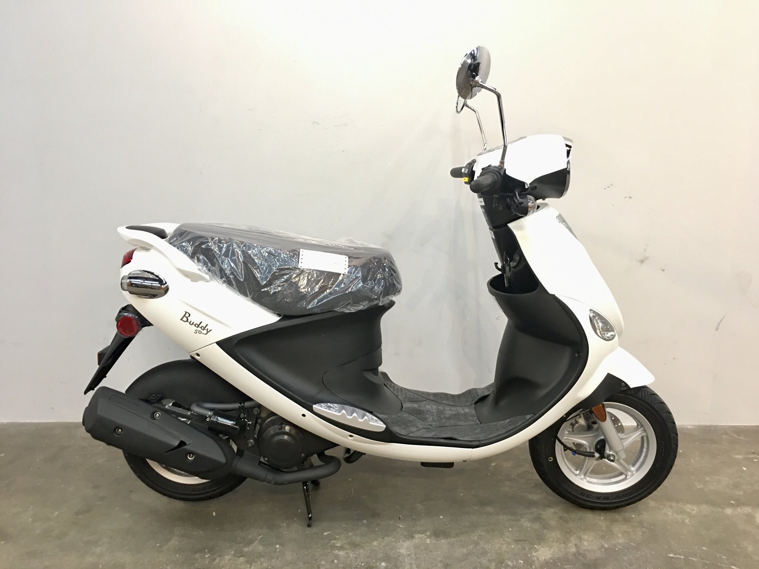 buddy 50 scooter