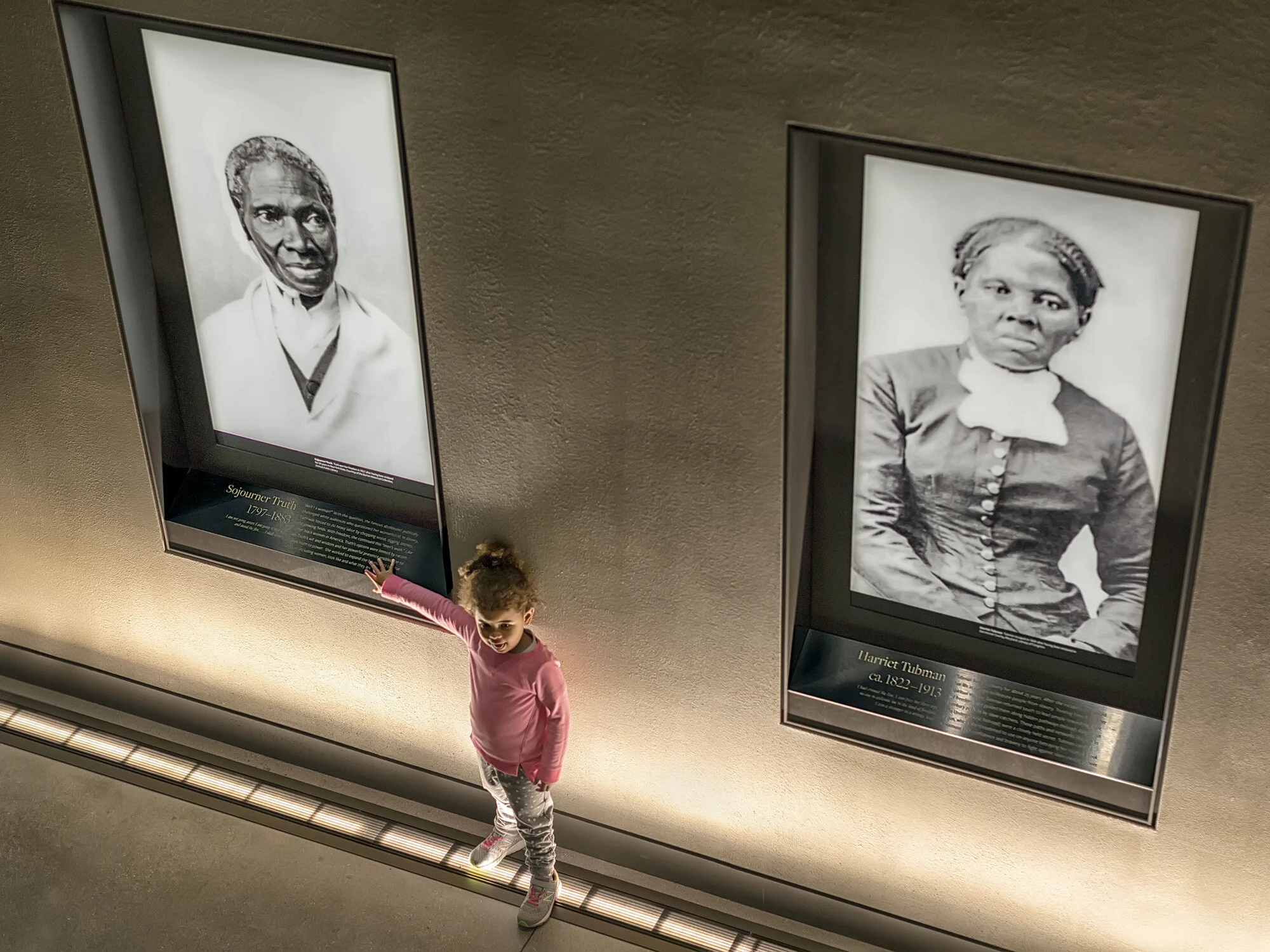 Art Space II Gary Anthes Archival Photograph 18 x 22 in. Click image to enlarge ⦿ Inquire