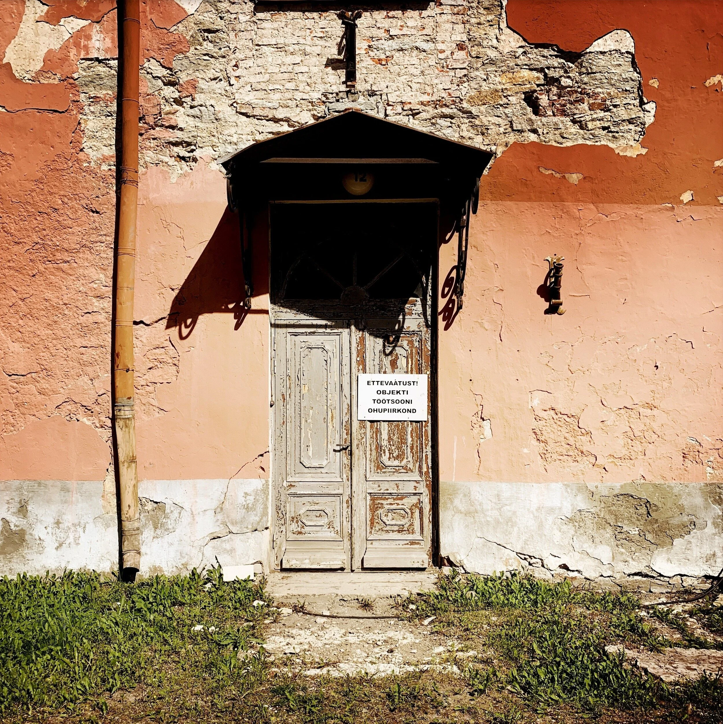Susan Raines "Ettevaatust, Tallinn, Estonia" Archival Photograph Image Size - 11 x 11 inches Framed Size - 20 x 21 inches Click image to enlarge ⦿ Inquire