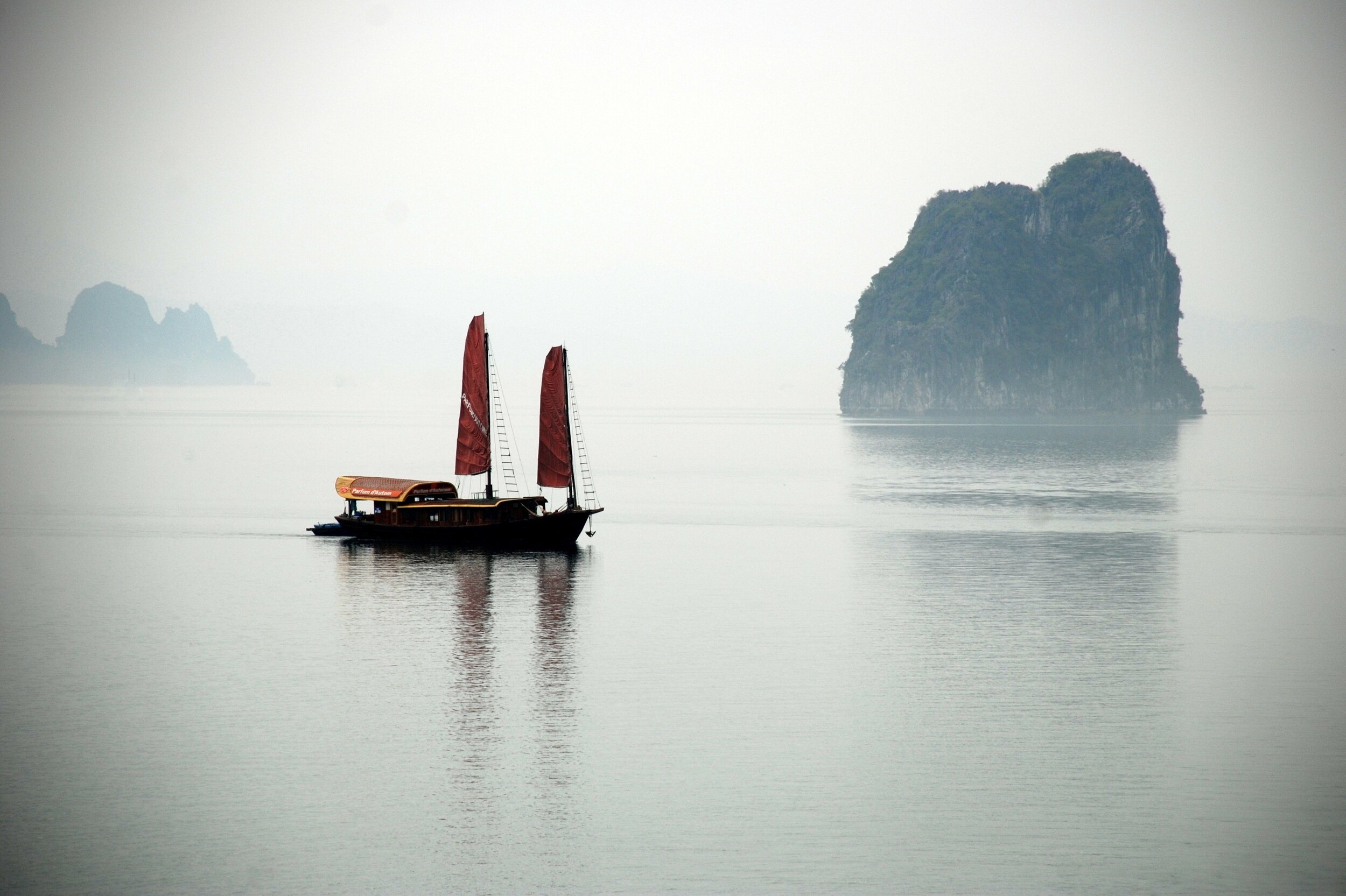 Red Sails, Halong Bay, Vietnam Susan Raines Archival Photograph 18 x 24 in Click image to enlarge ⦿ Inquire