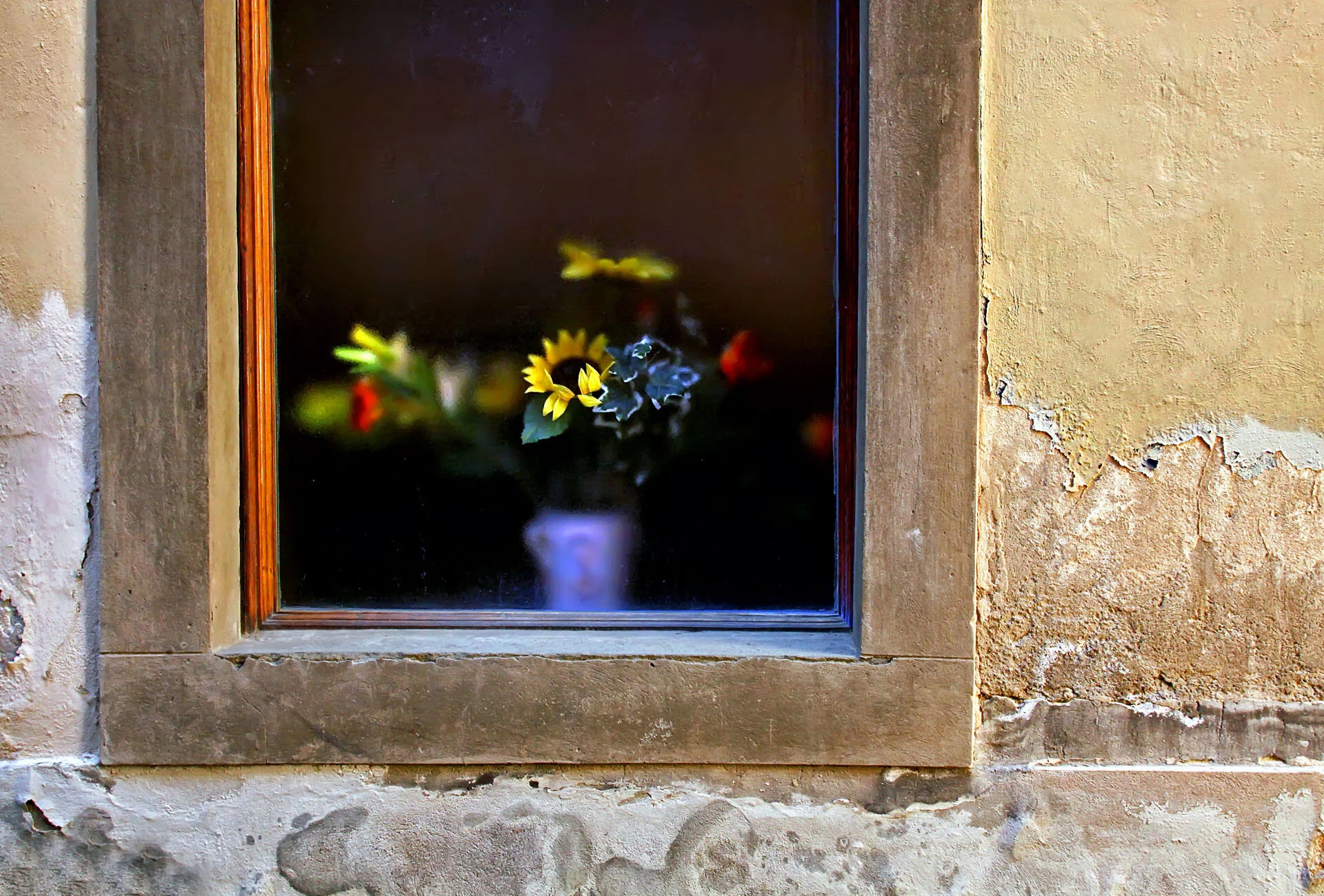 Barga, Lucca, Italy Gary Anthes Archival photograph Edition of 6, signed and numbered in margin  11 1/2 x 17 in. (unframed) Click image to enlarge ⦿ Inquire