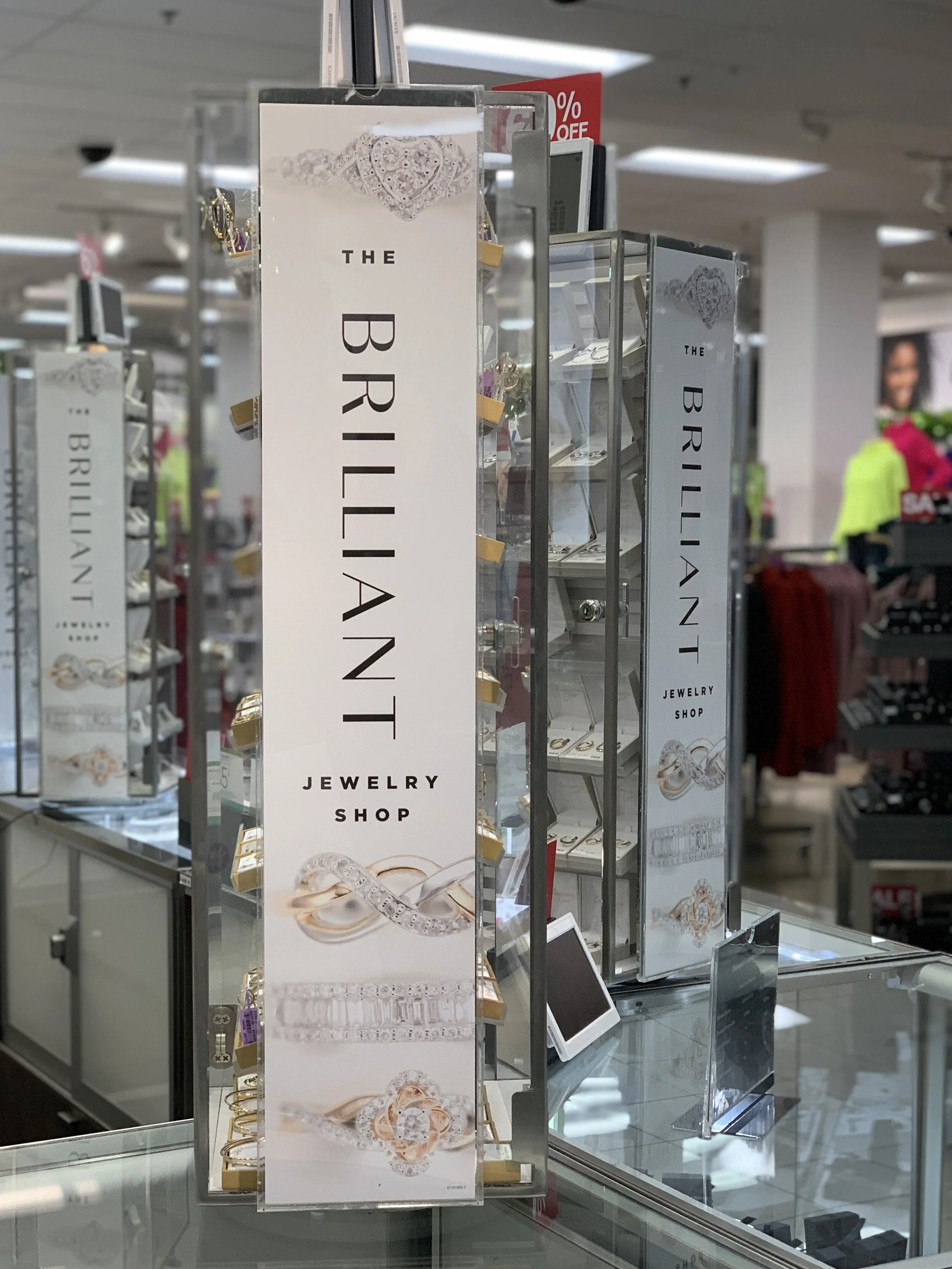 Brilliant_Shop_Close_up.jpg