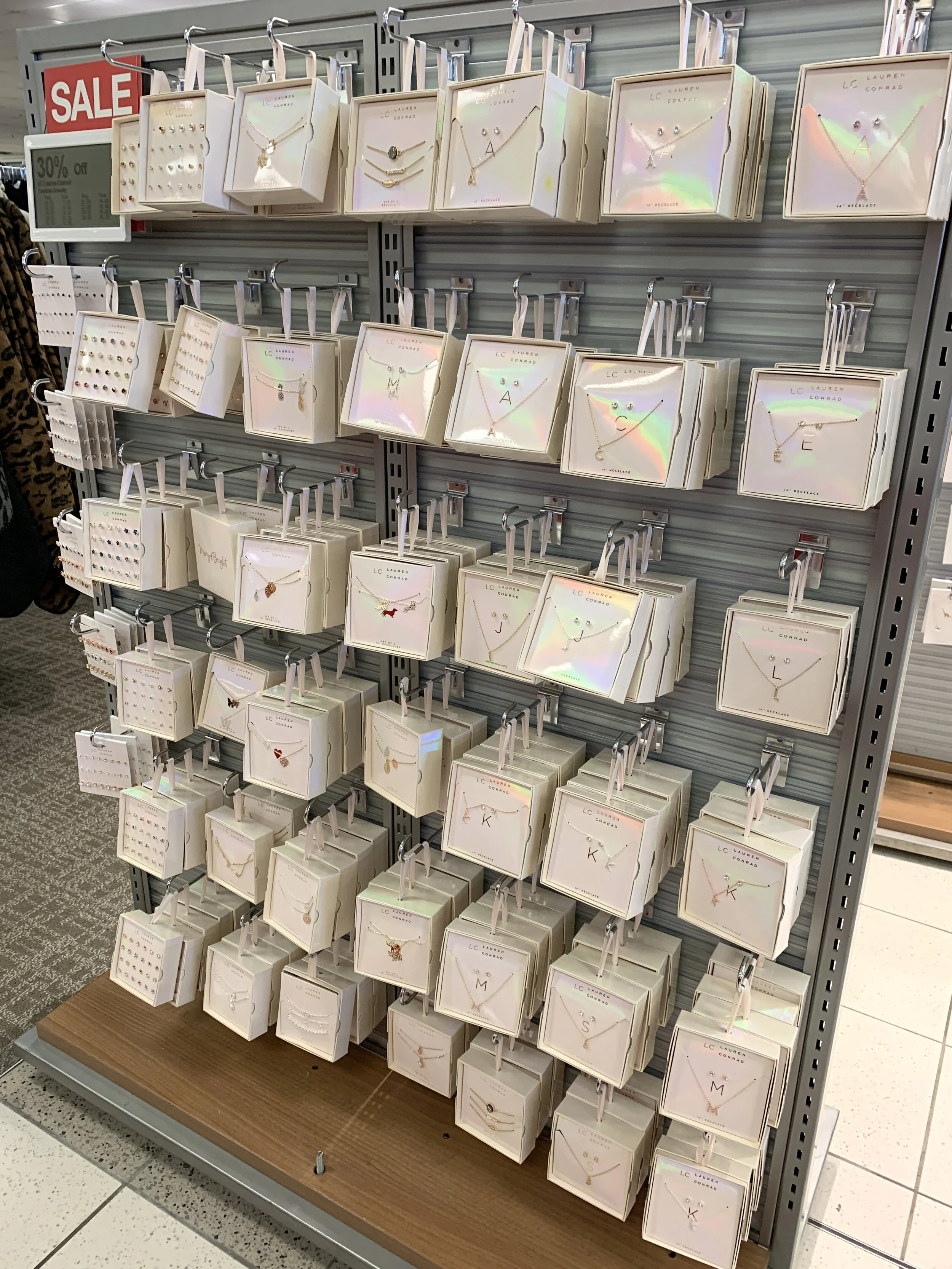 LC_Jewelry_Instore.jpg