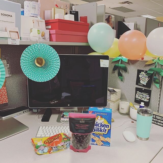 My team sure knows how to celebrate a birthday! Later we&rsquo;ll be tase testing those Chicken in a Biskits 😂 Thank you @kellygalb @mare.marren @angelalaminga #lifeatkohls