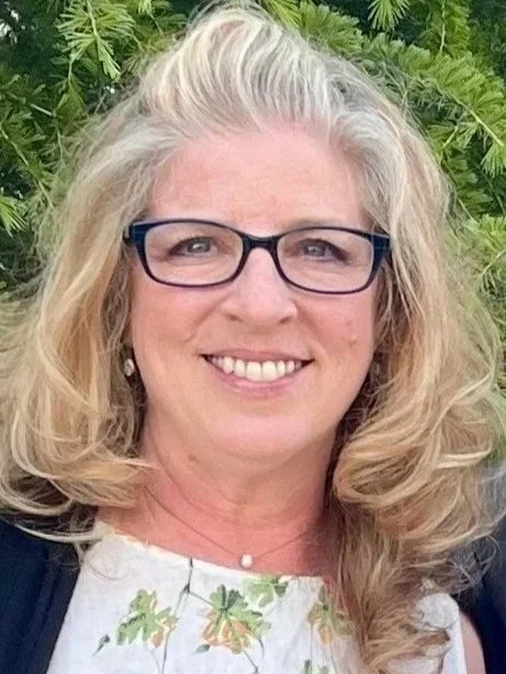 AnnaMarie Dennis