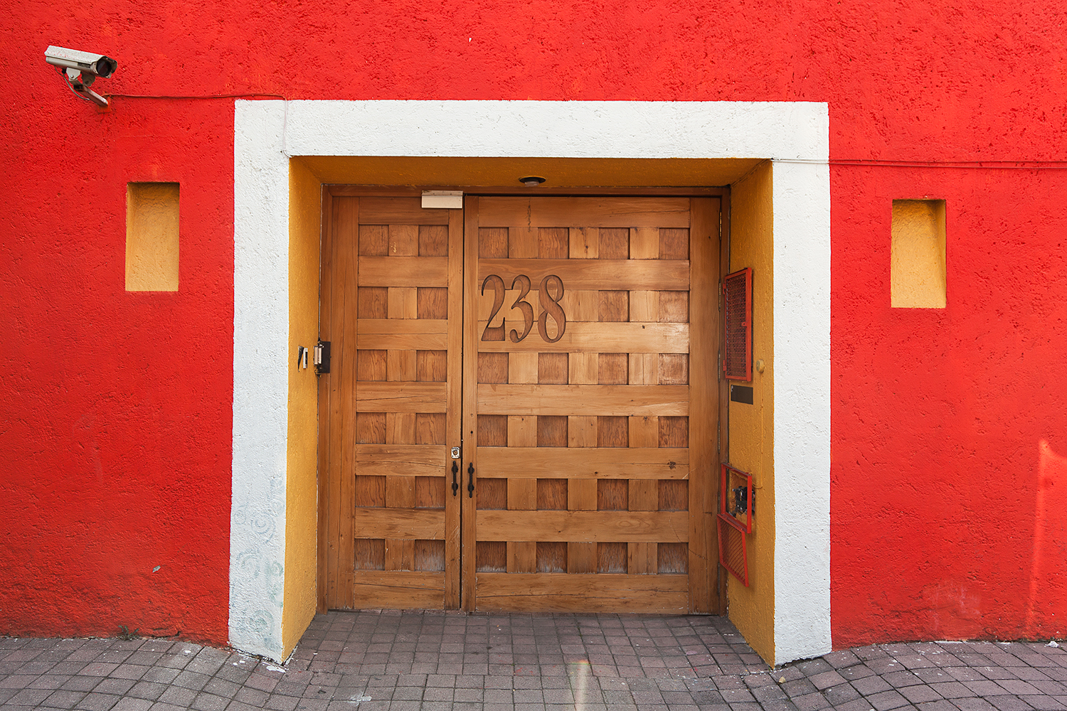 colorful house coyoacan mexico df architechture homes garage door.jpg
