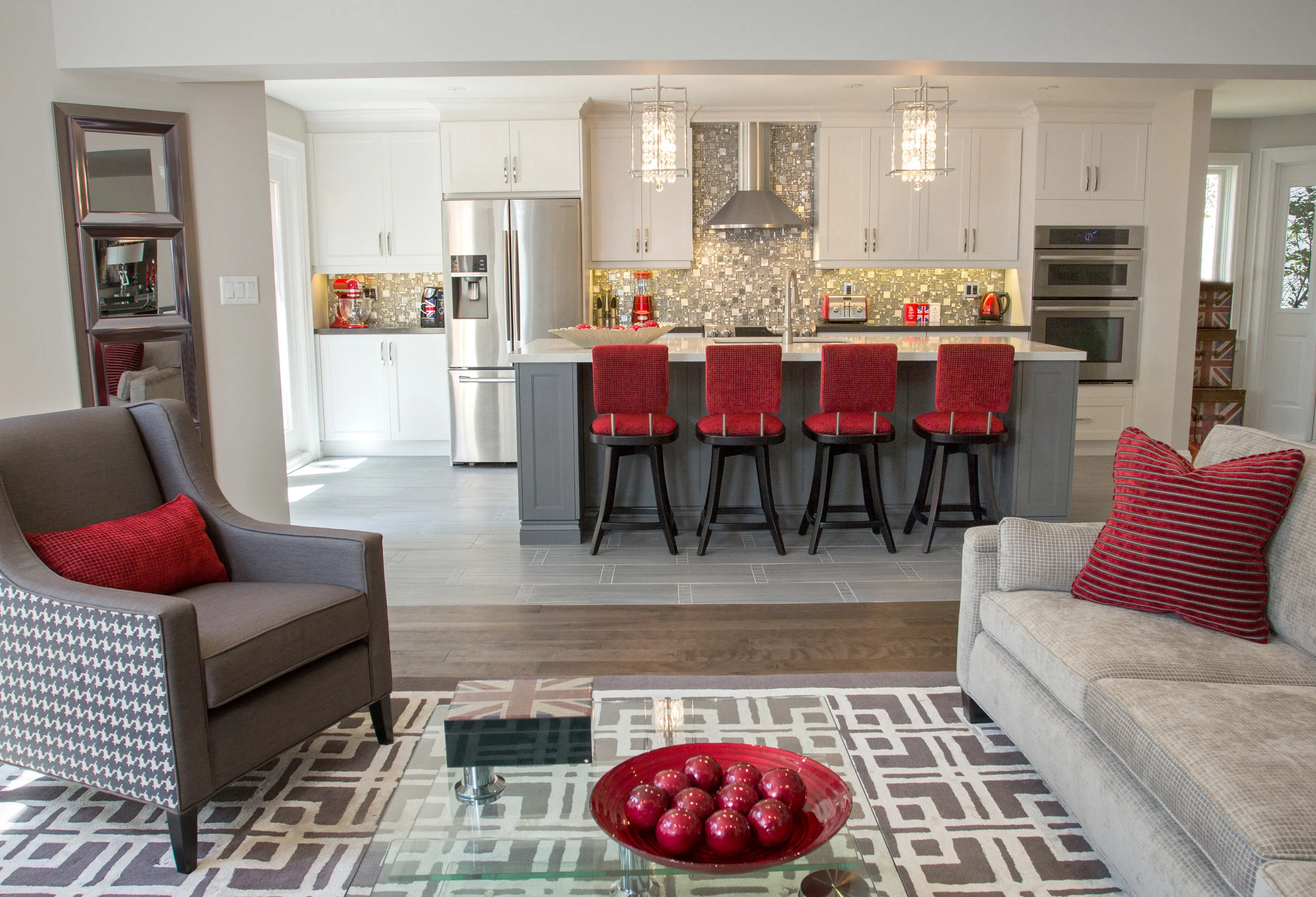 Chic Decor Interior Decorating and Design