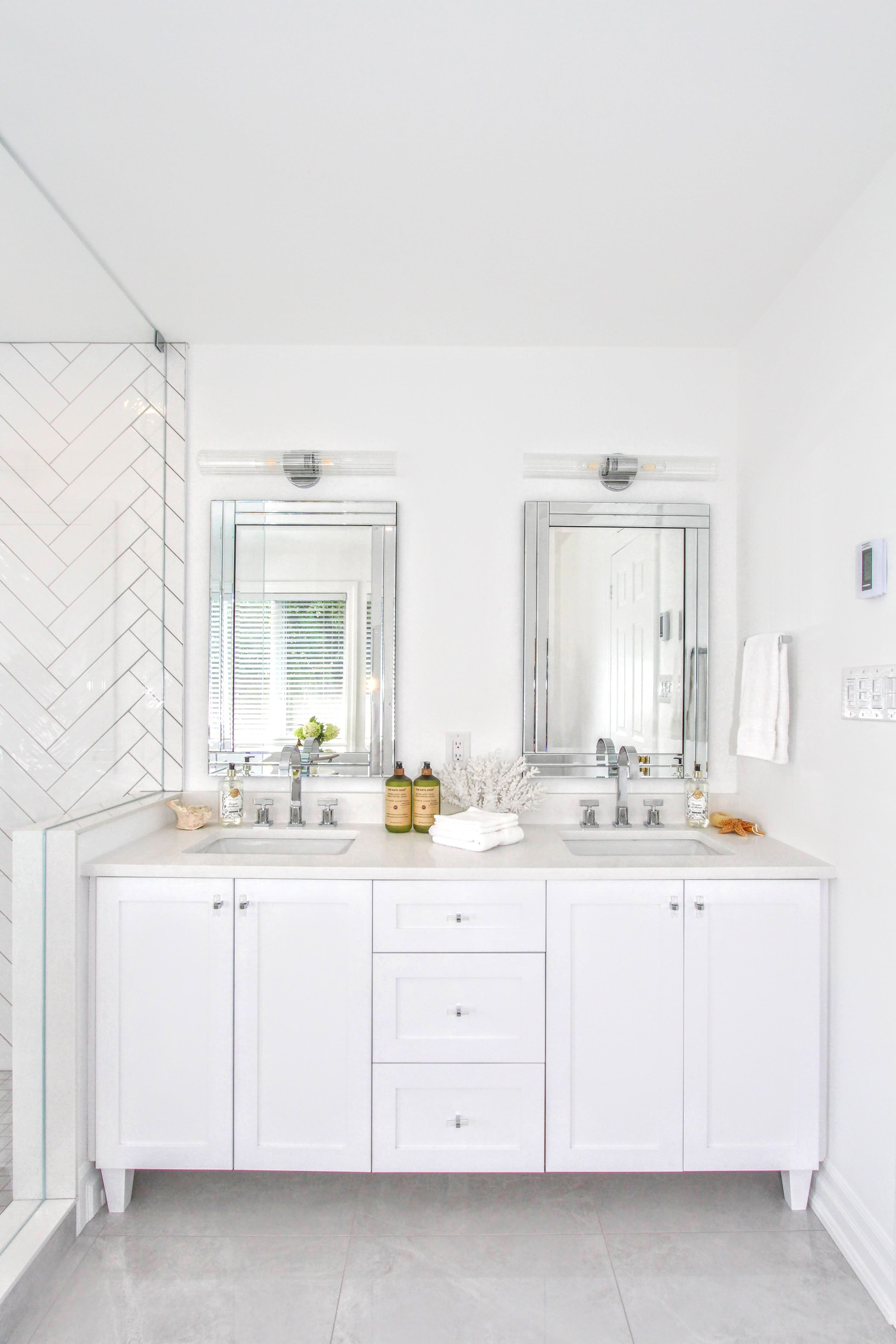 Ensuite design and decorating project with white vanity