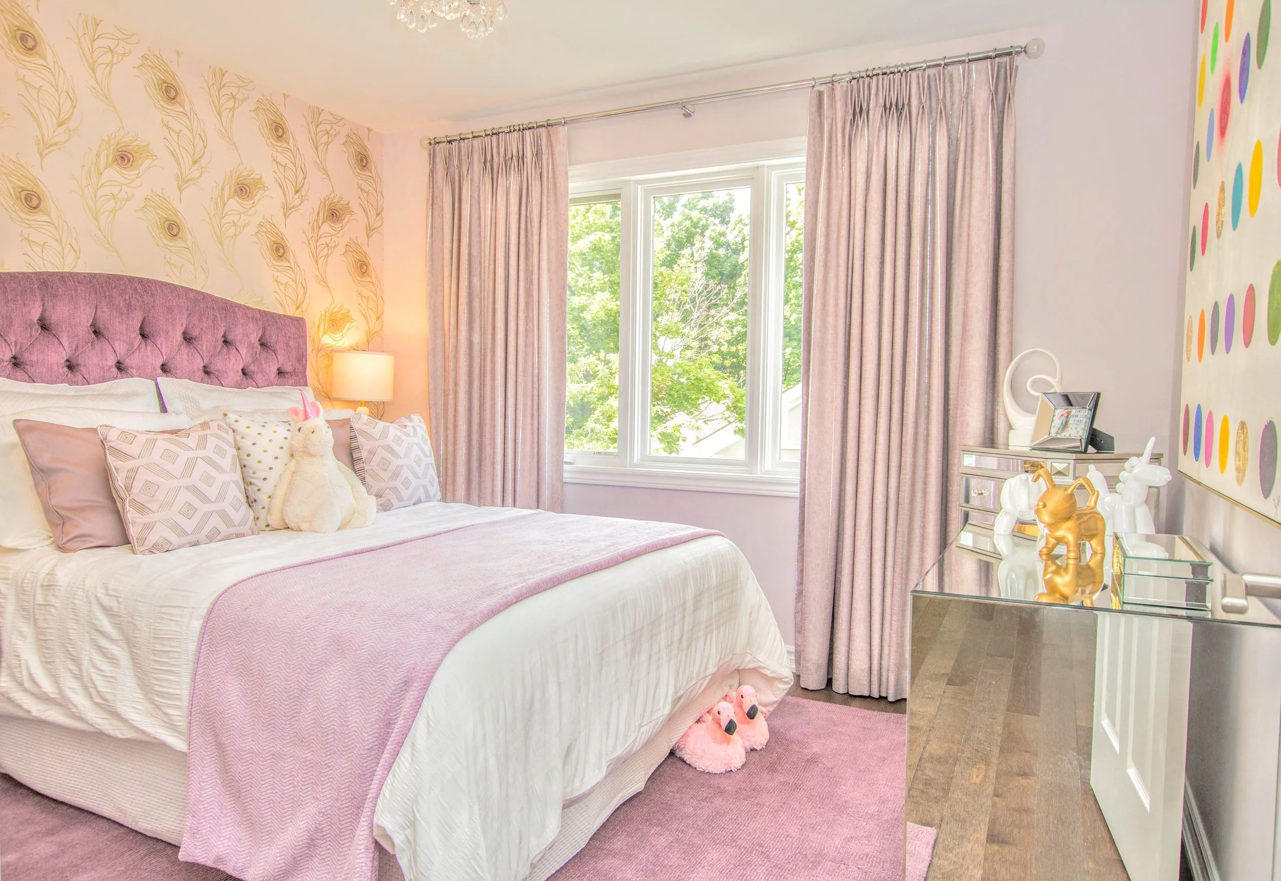 Chic Decor Interior Decorating & Design