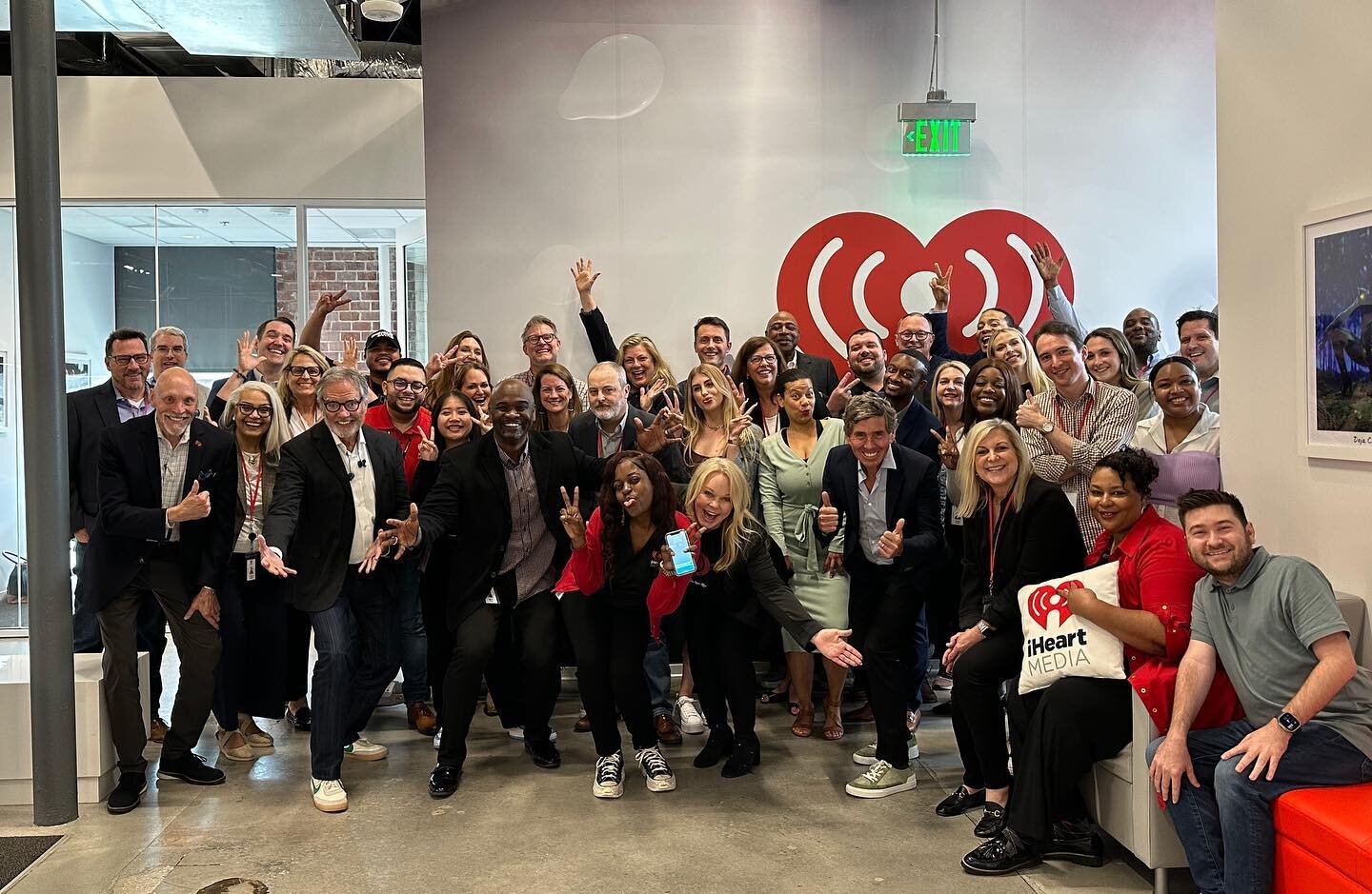 The @iheartmediaofficial Atlanta team with our CEO Bob Pittman &amp; President/COO/CFO Richard Bressler! Can you find me? 😎