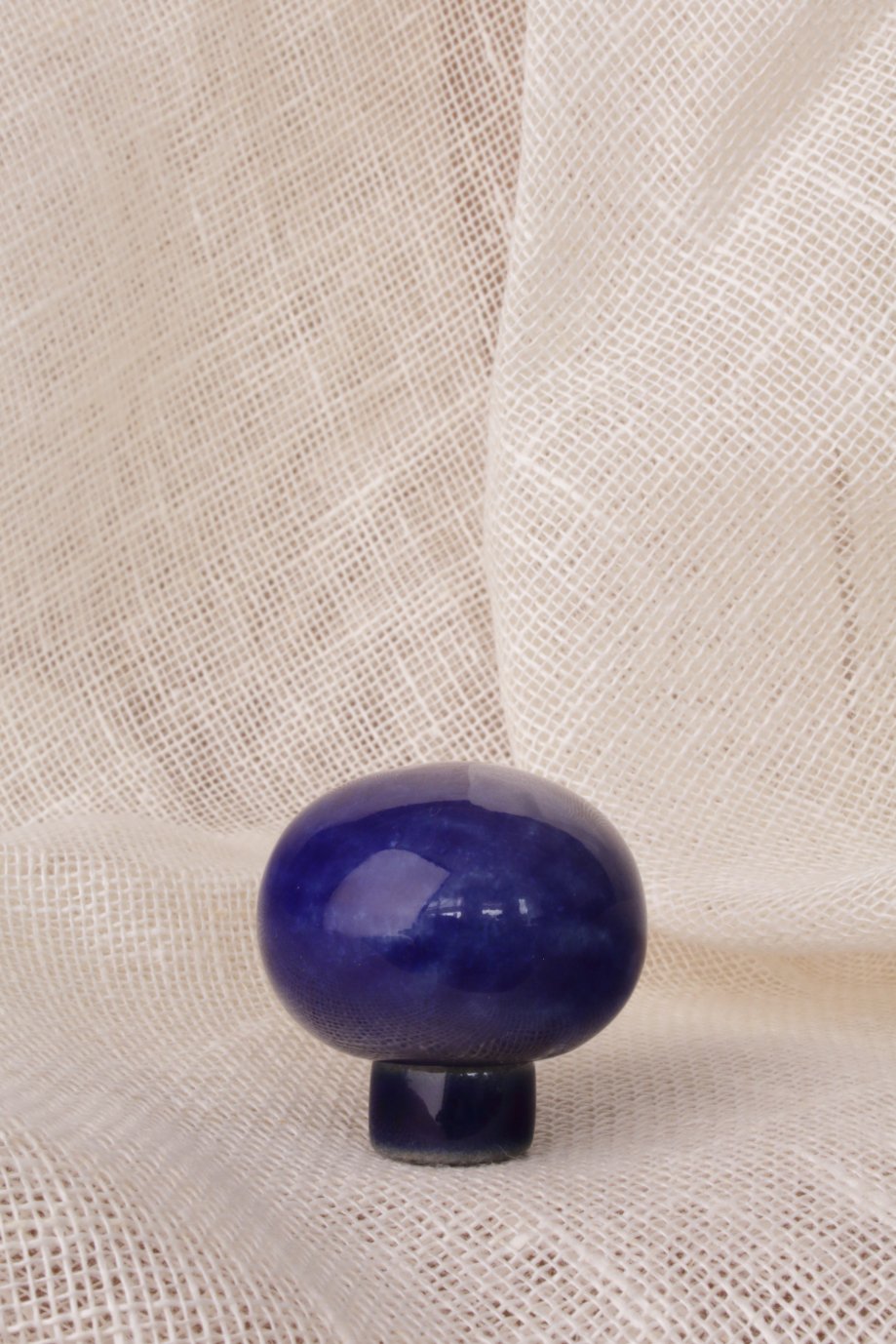 Ceramic pull - blue