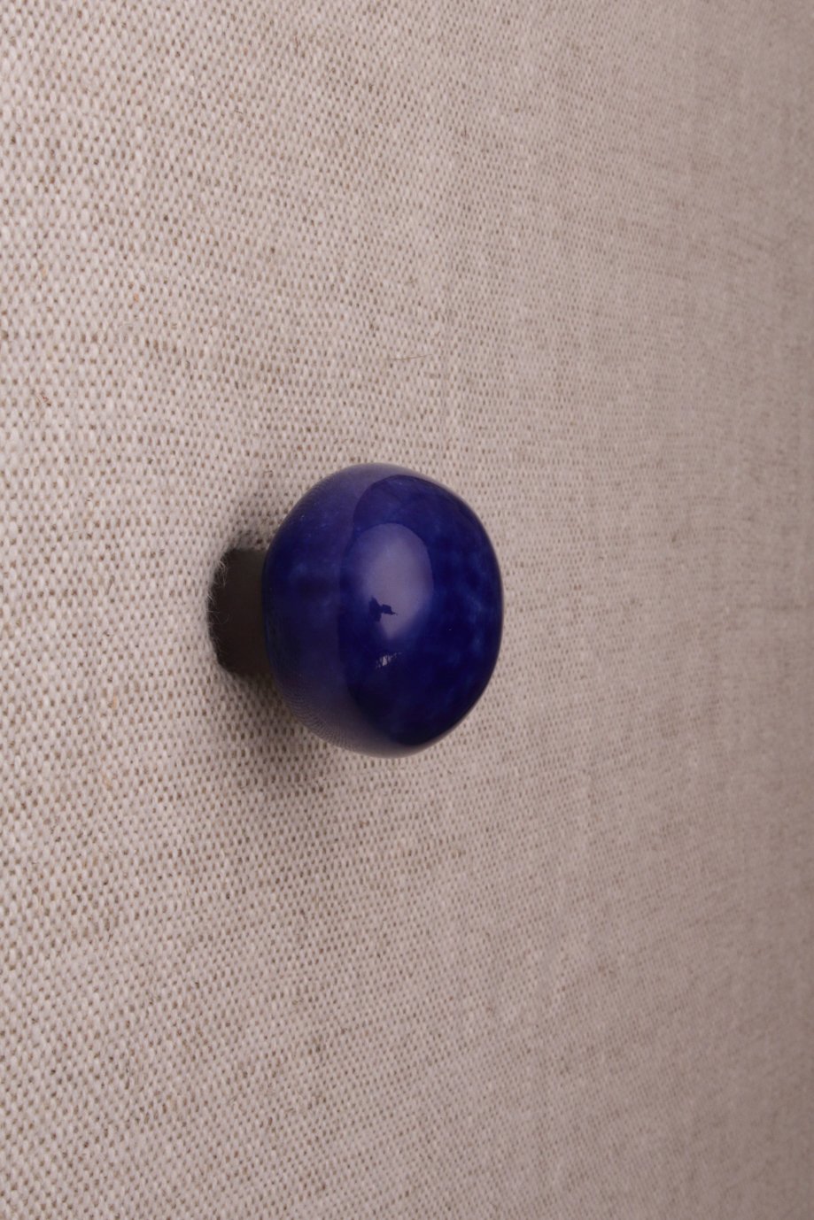 Byron & Gomez.pullhandle.blue7.jpg