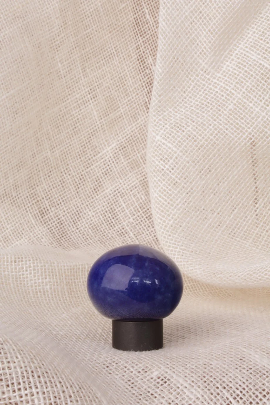 Byron & Gomez.pullhandle.blue12.jpg