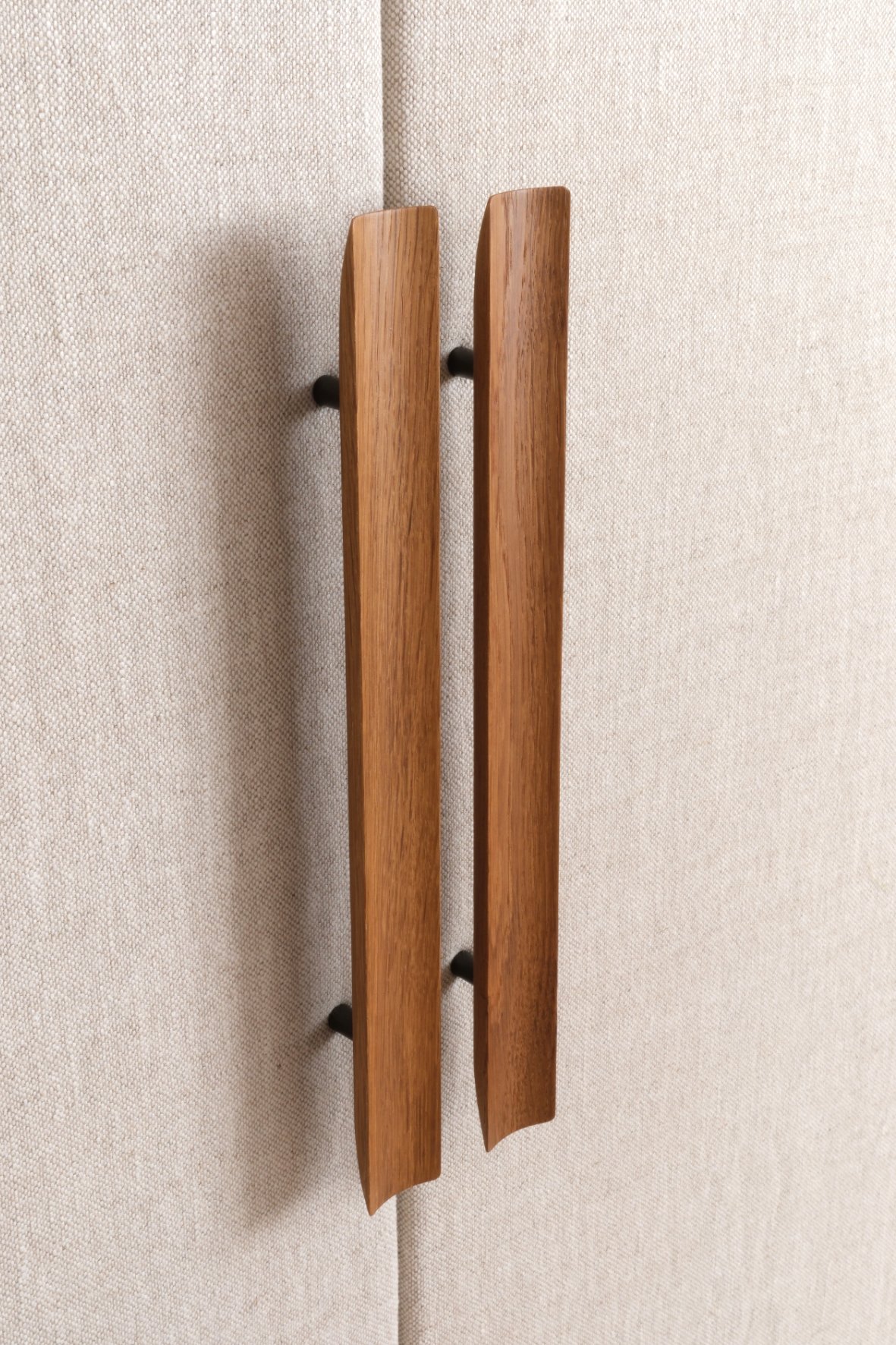 Byron & Gomez fumed flute handle3.jpg