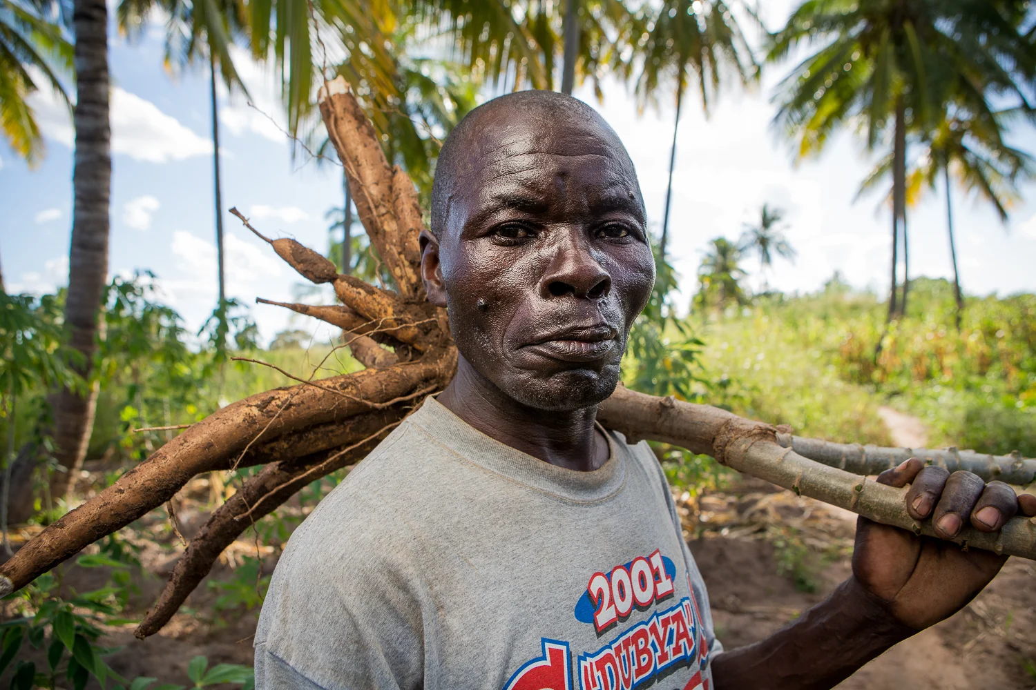 Cassava farmer, Mozambique. Client: Oxfam America/Rockefeller Foundation