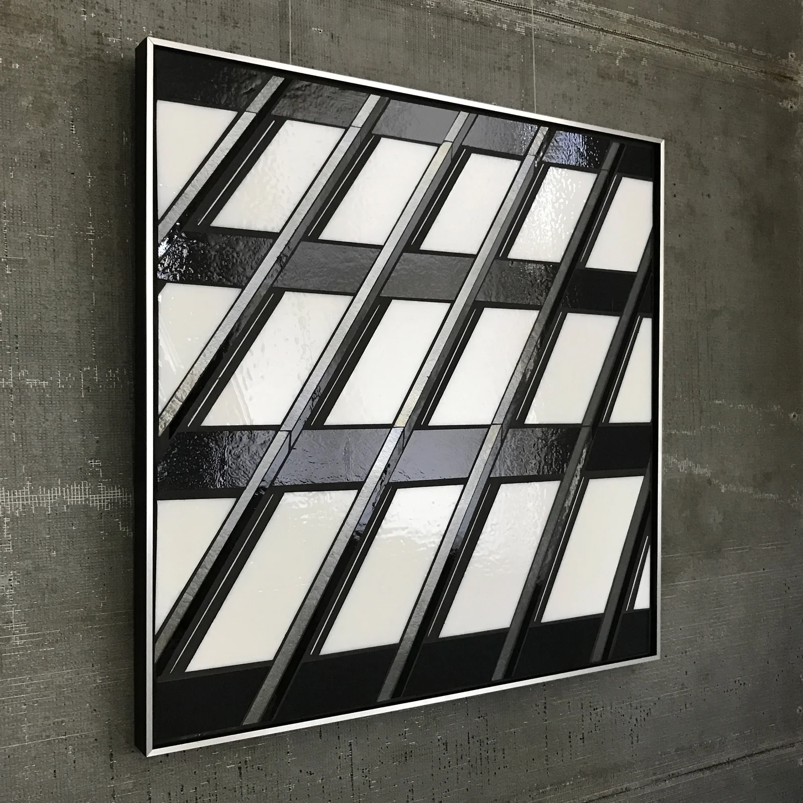R1.18_grid_white_2664_WEB.jpg