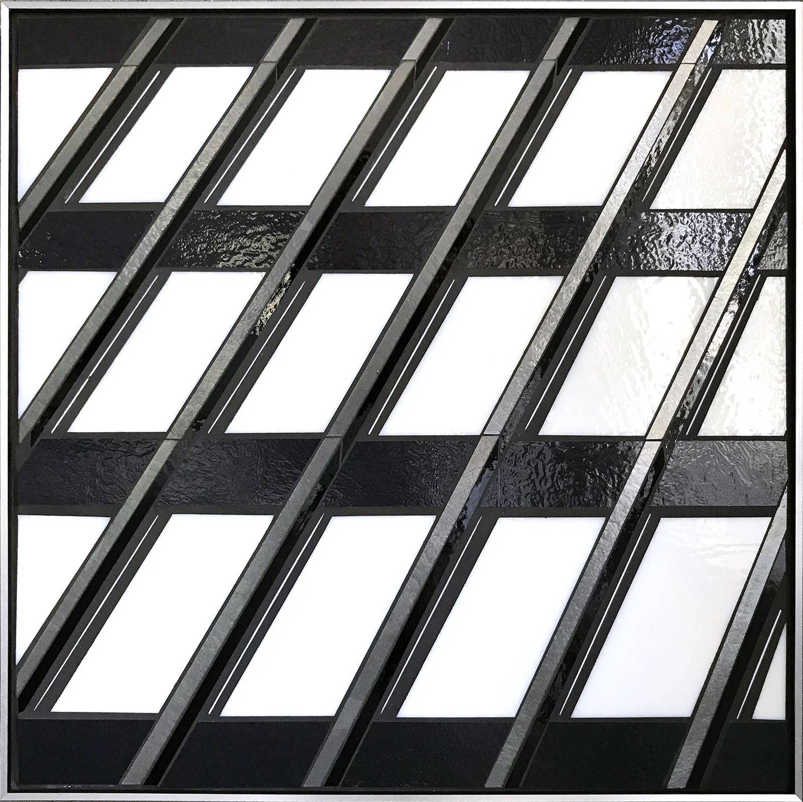 Reflect 1.18 white grid