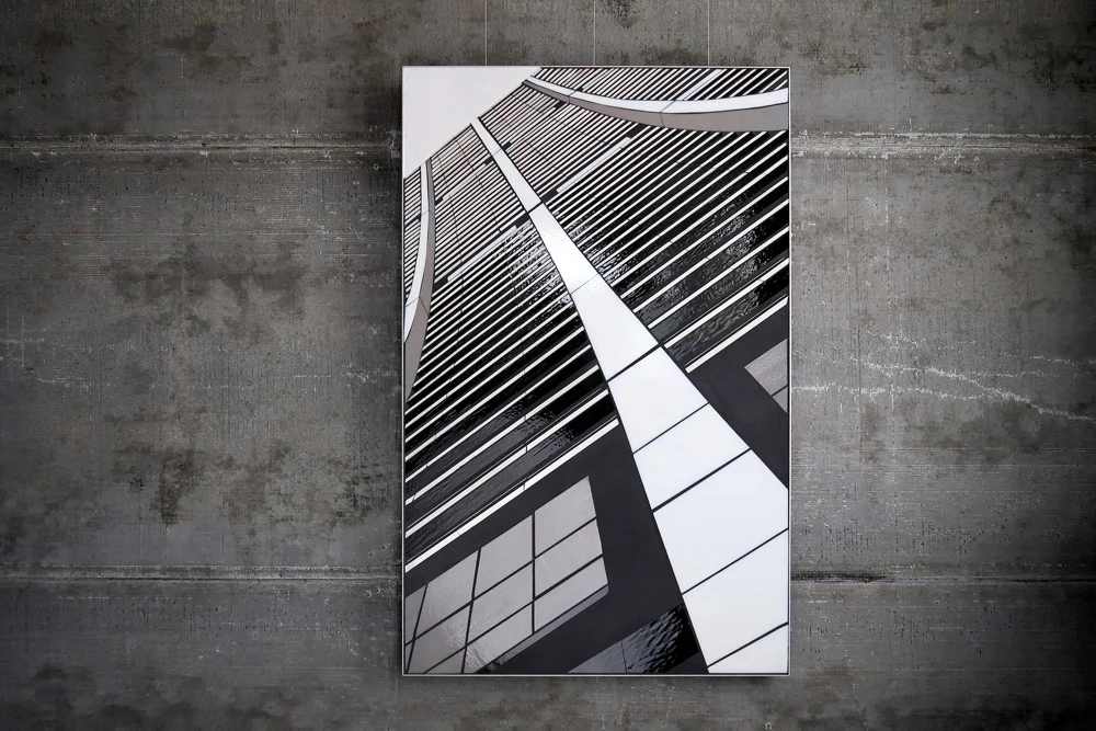 Reflect 3.2 Chase 30" x 48" glass c Heather Hancock 2018