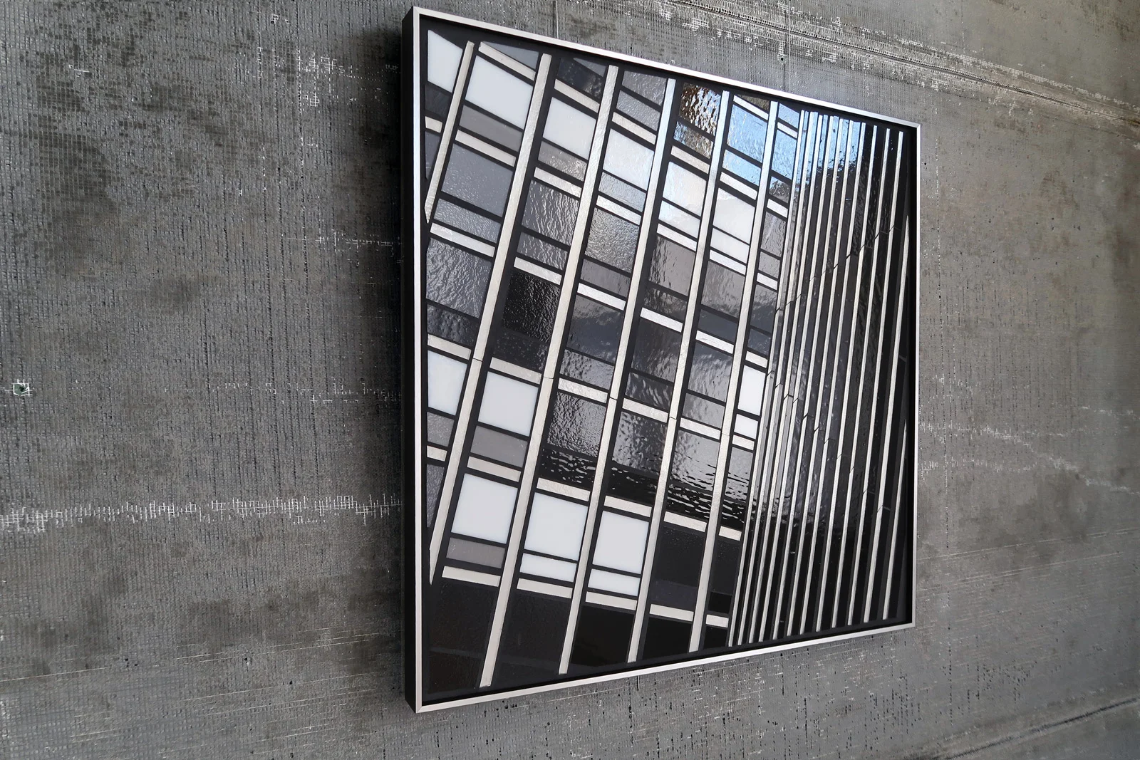 R1.41_angle_mies_smallgrid_3863_WEB.jpg