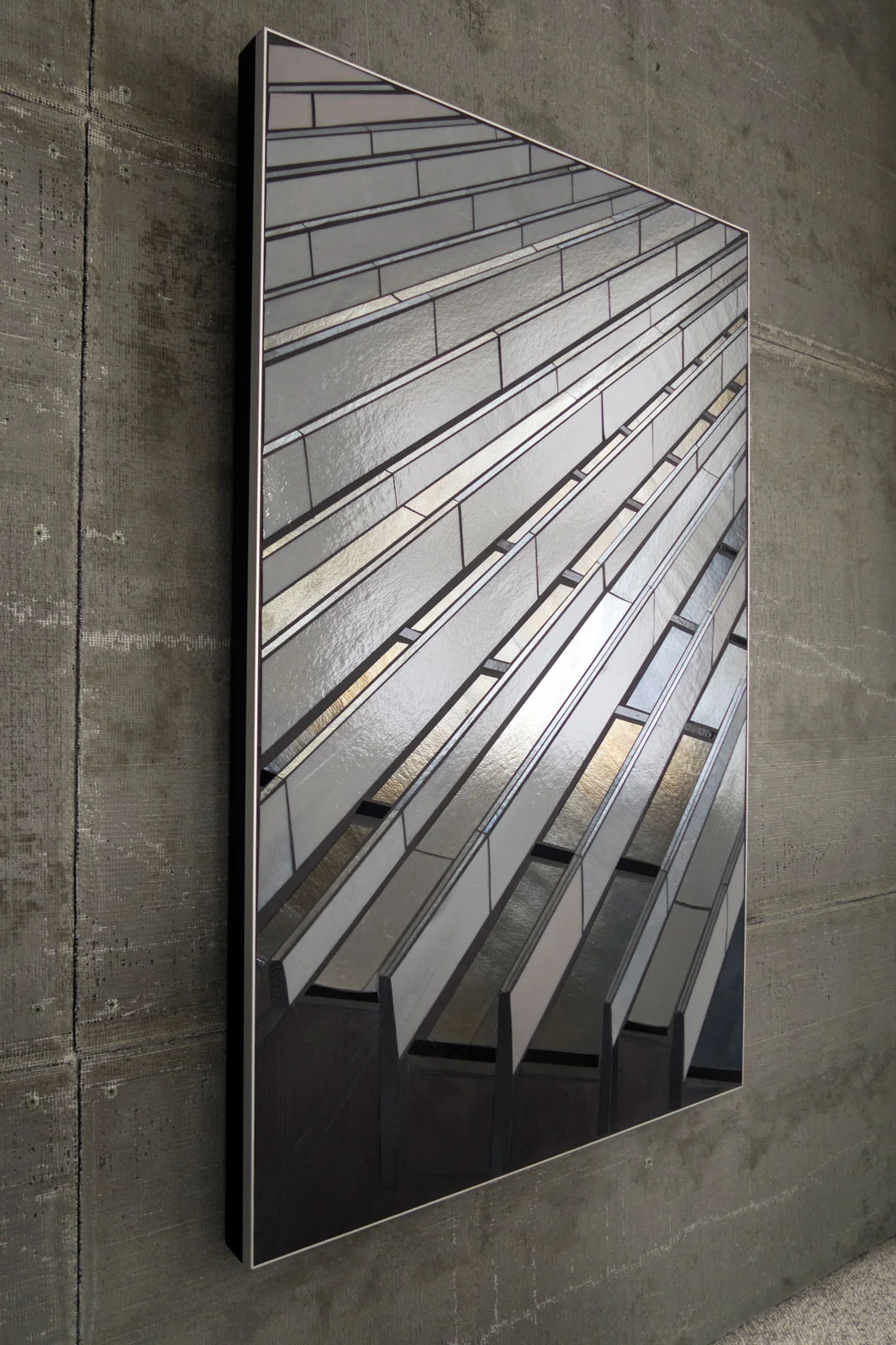 R3.7_angle_5552V2_WEB.jpg