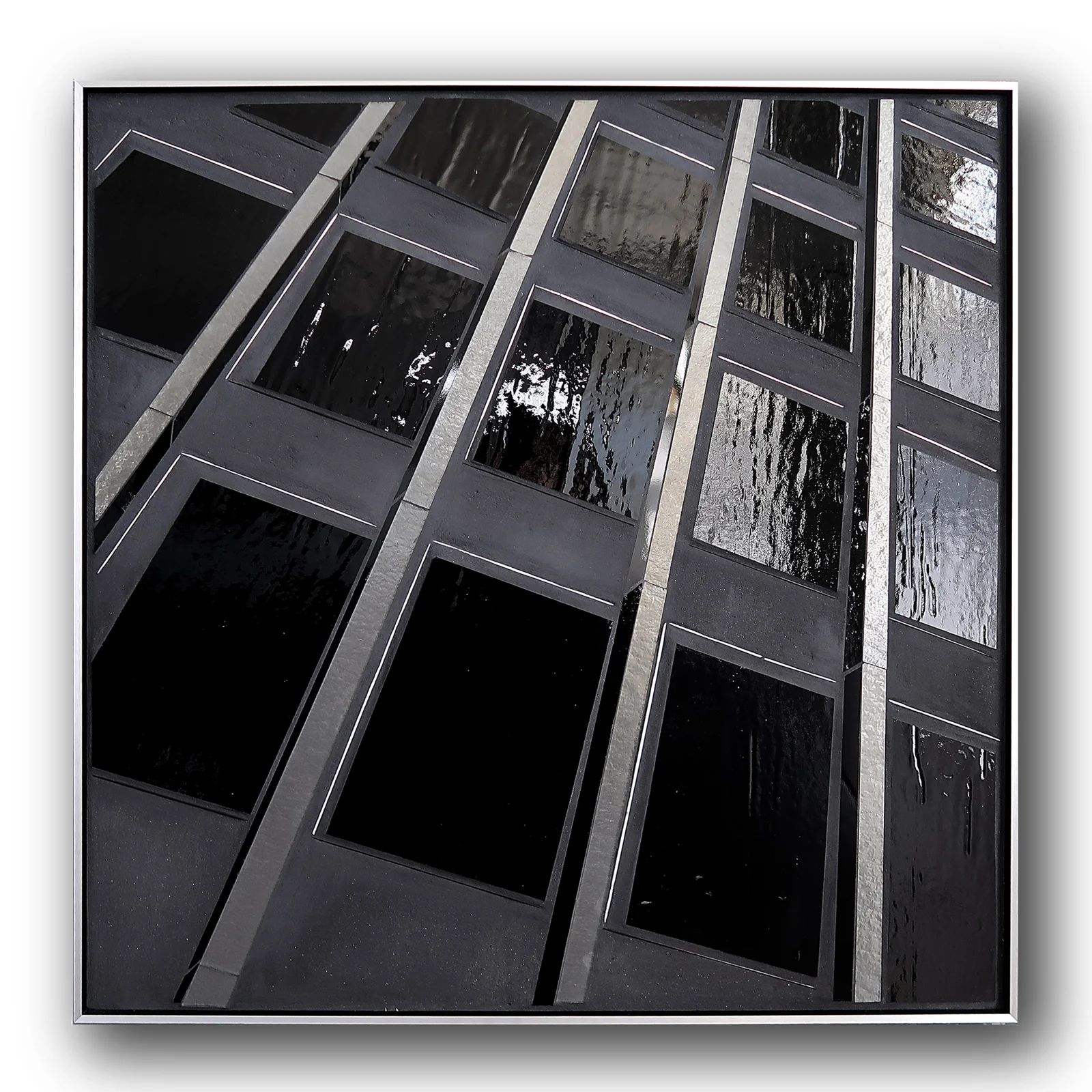 Reflect 1.43 black grid
