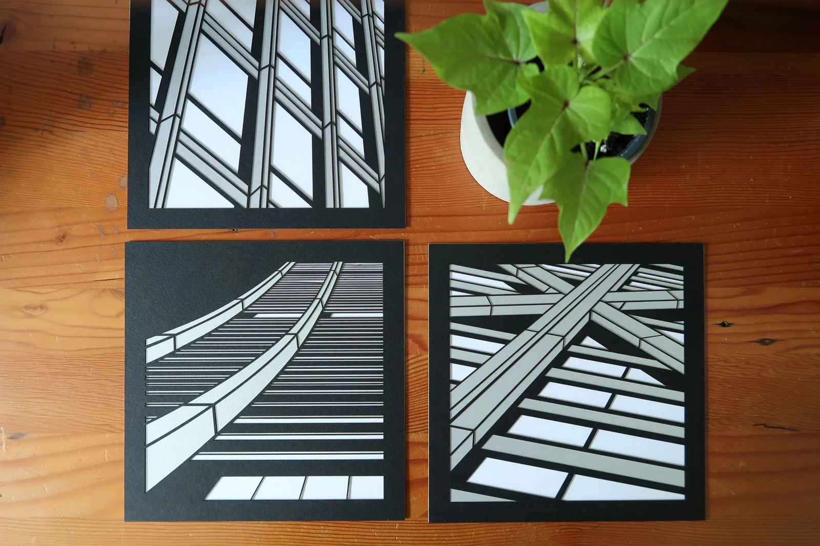 papercuts_5981_desk_WEB.jpg